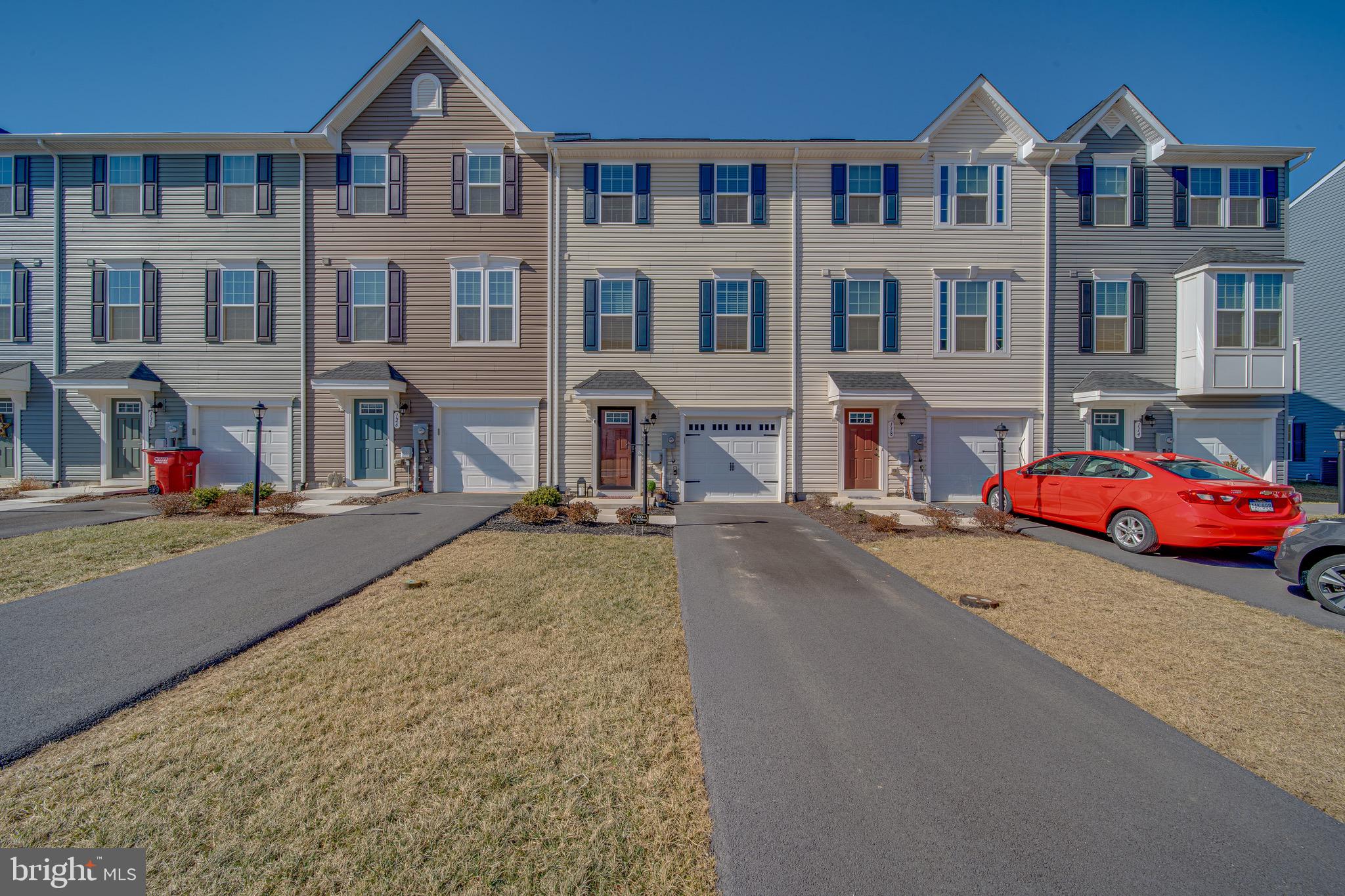 CARDINAL POINTE - Residential