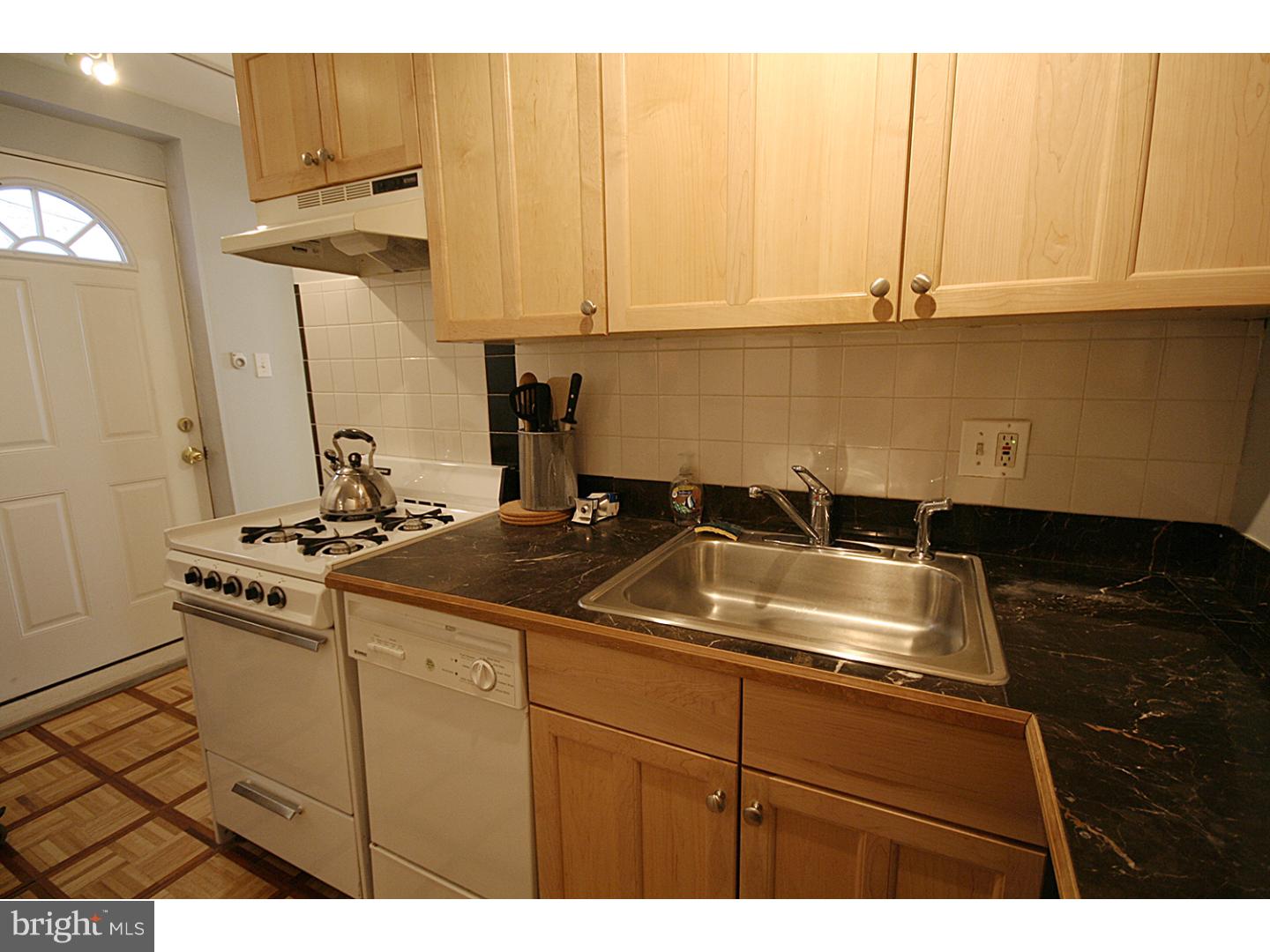 GRADUATE HOSPITAL - Residential Lease