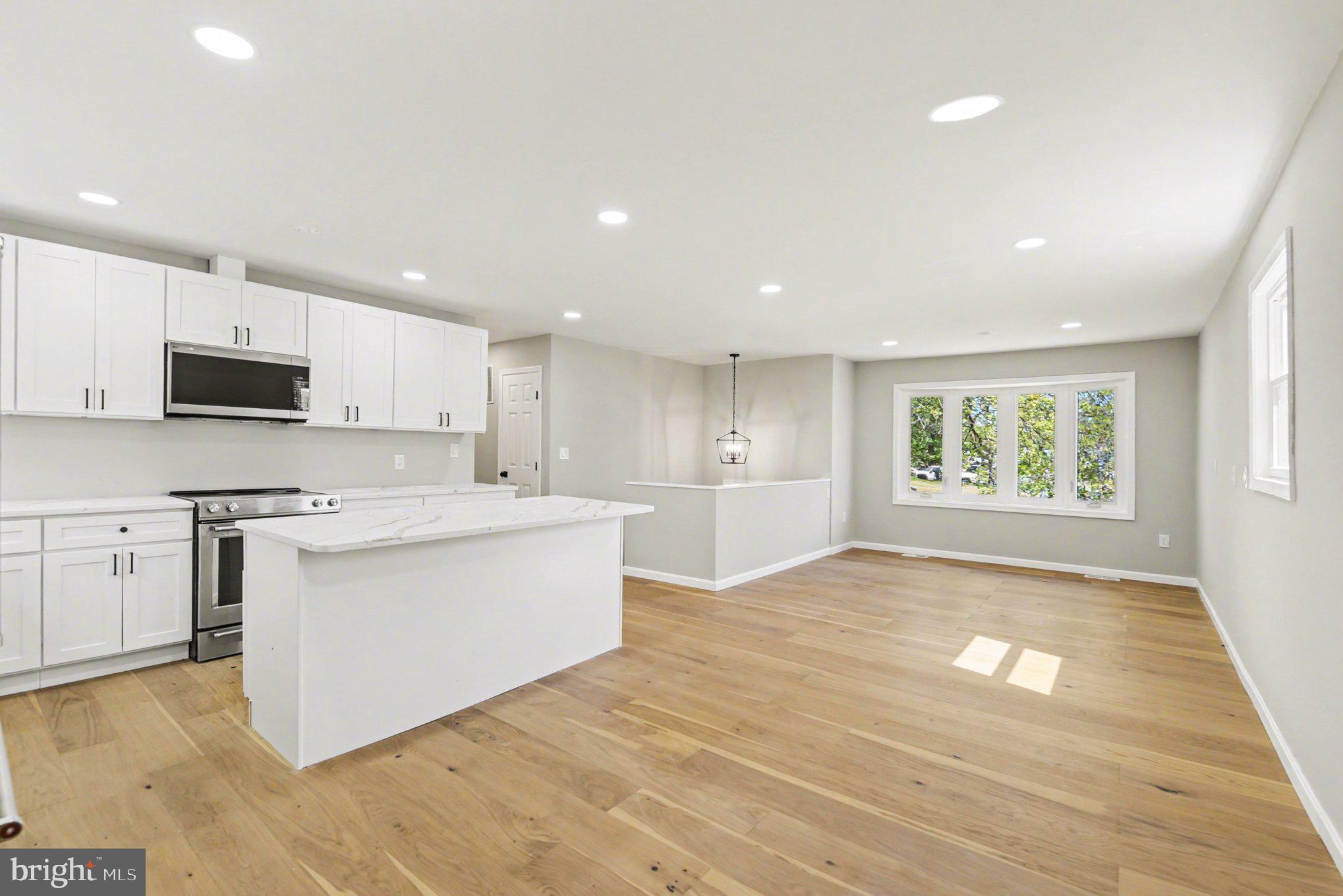 RIVA FARMS - Residential