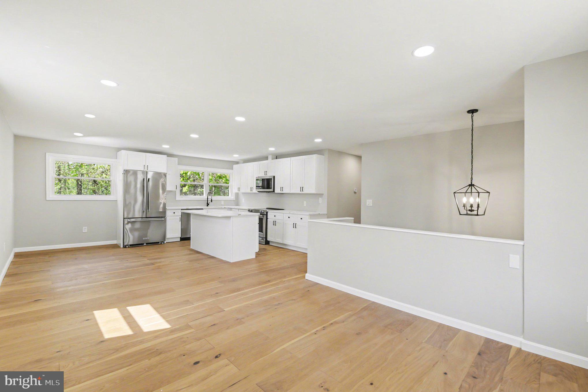 RIVA FARMS - Residential