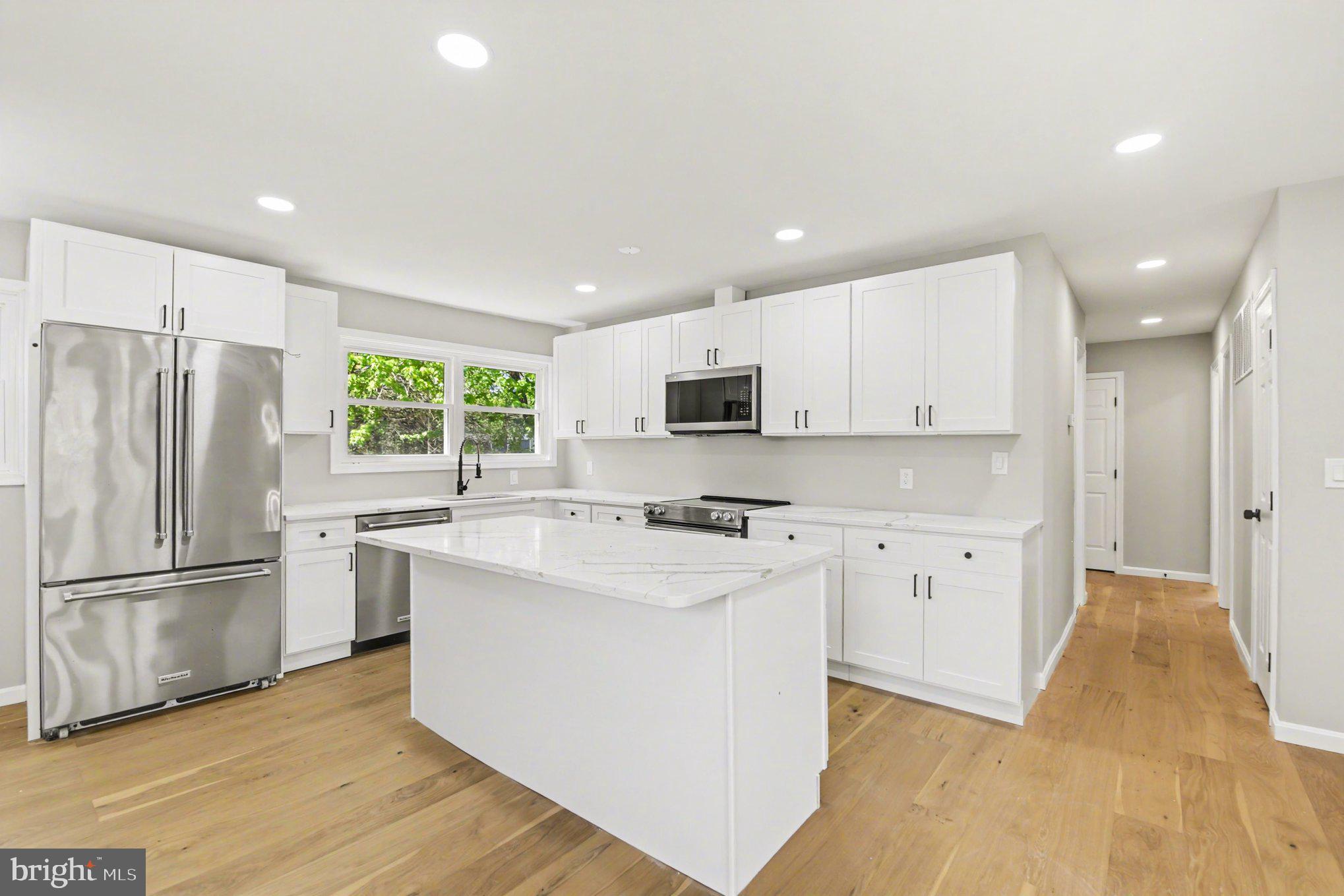 RIVA FARMS - Residential