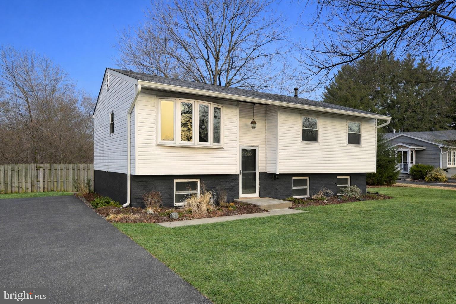 RIVA FARMS - Residential