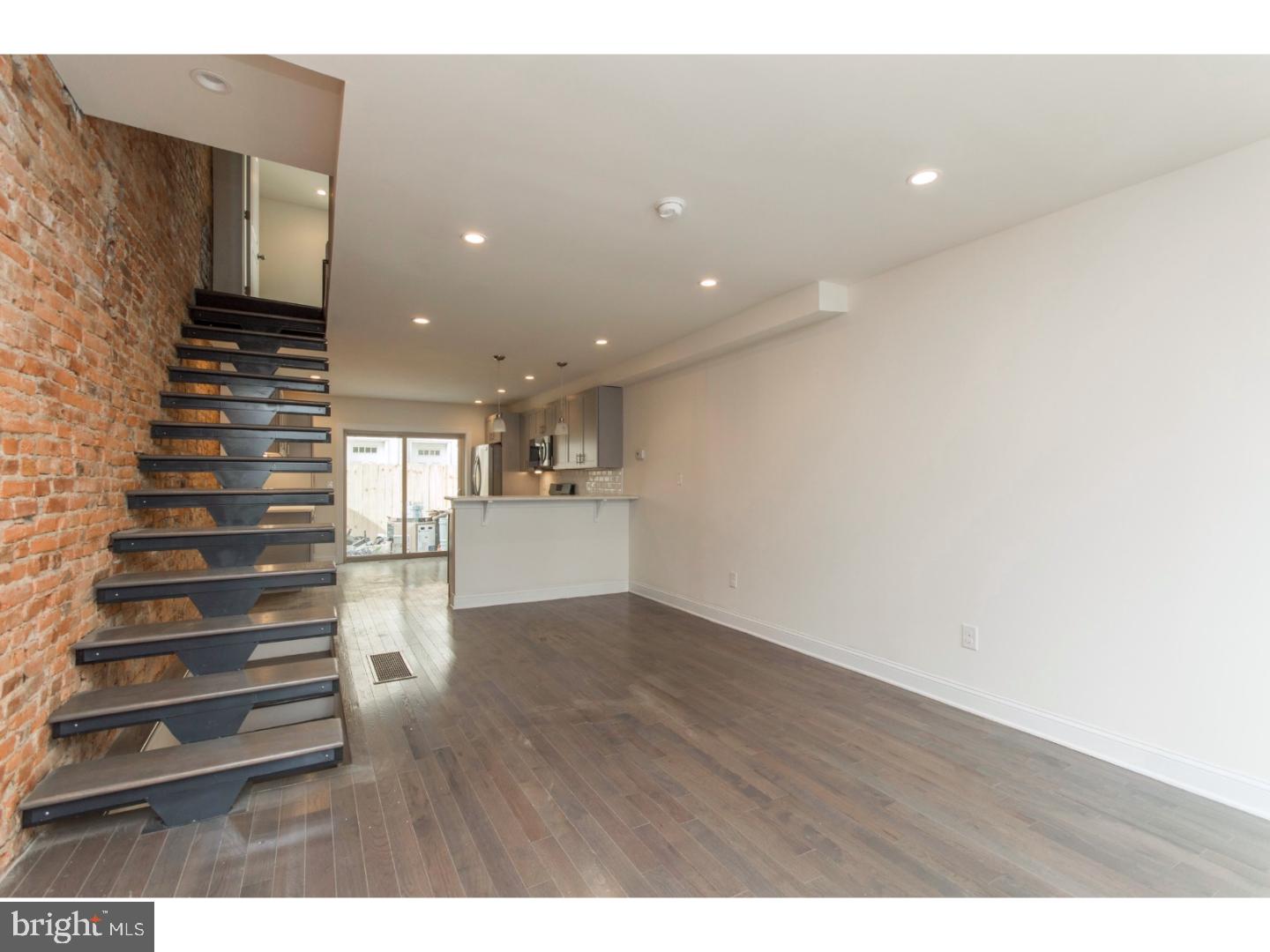 POINT BREEZE - Residential