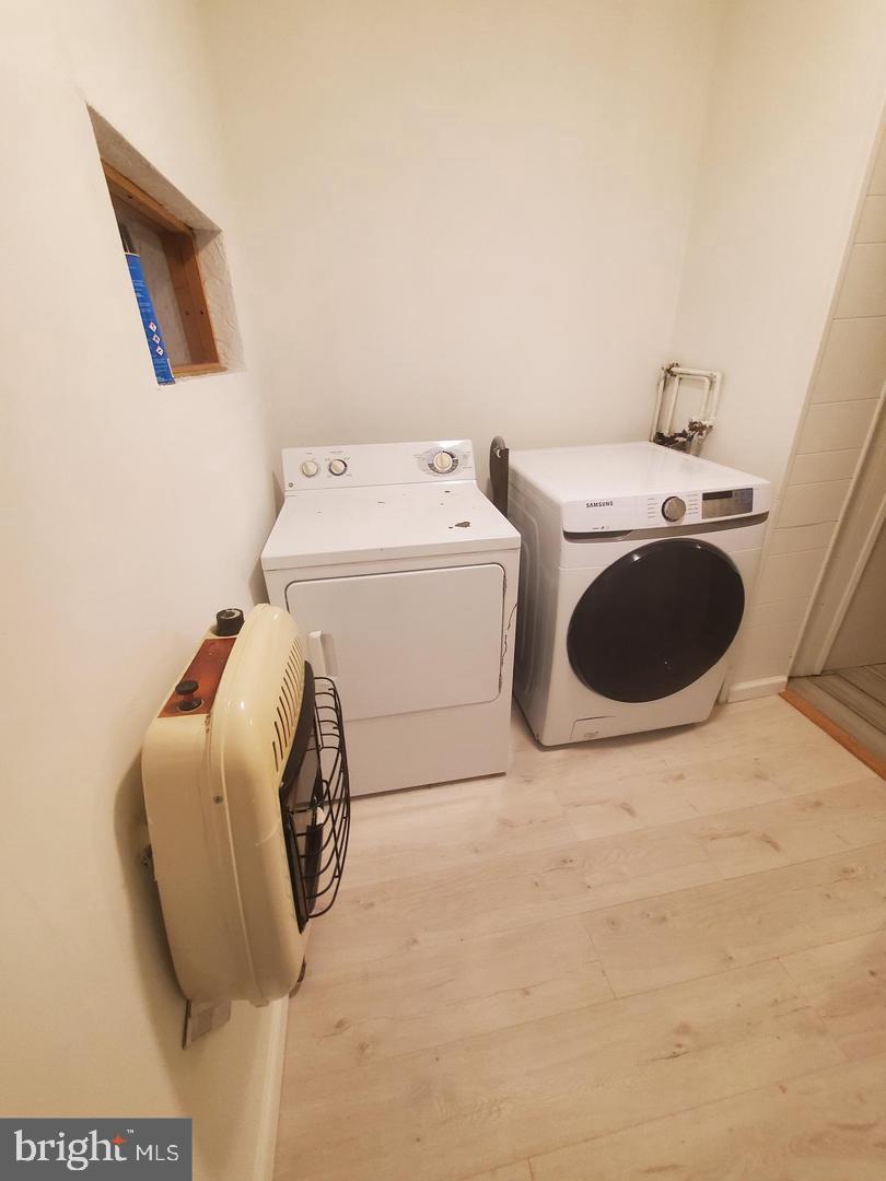 WINCHESTER PARK - Residential Lease