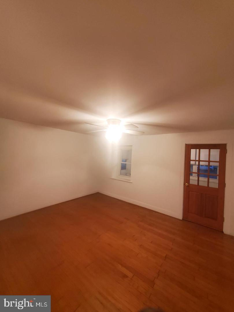 WINCHESTER PARK - Residential Lease