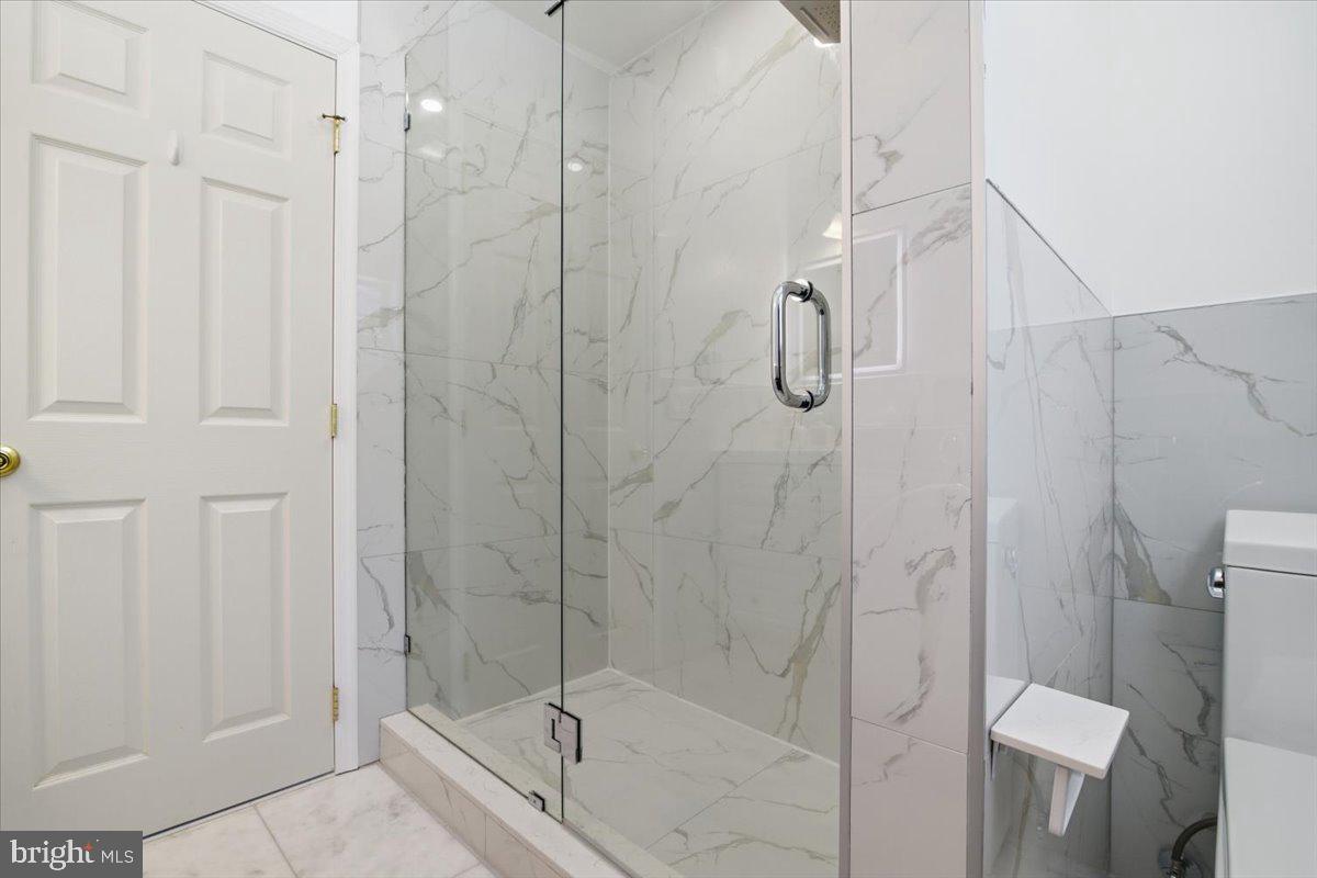 GREENWOOD ACRES - Residential