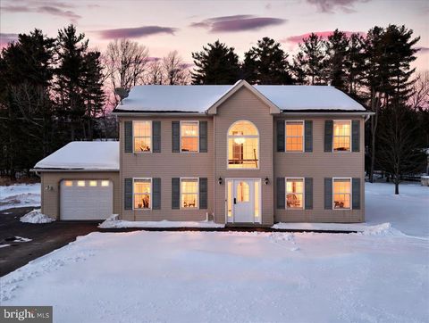 136 KIMBERLY DRIVE BLAKESLEE PA 18610