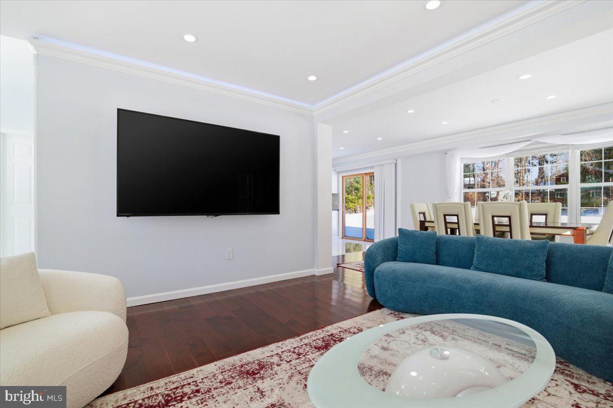 GREENWOOD ACRES - Residential