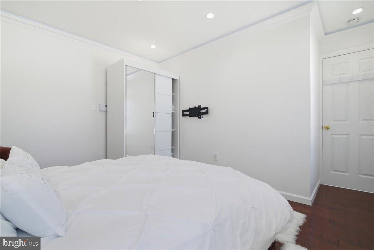 GREENWOOD ACRES - Residential