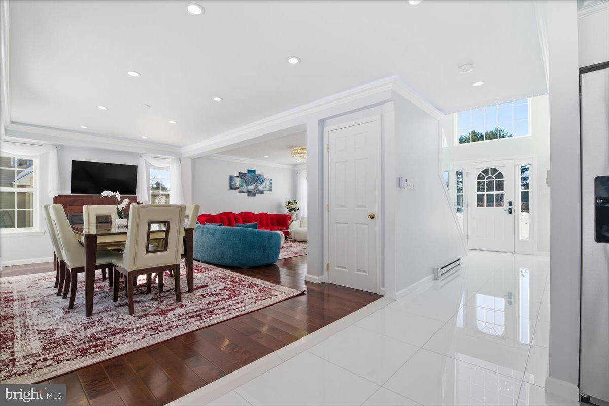 GREENWOOD ACRES - Residential