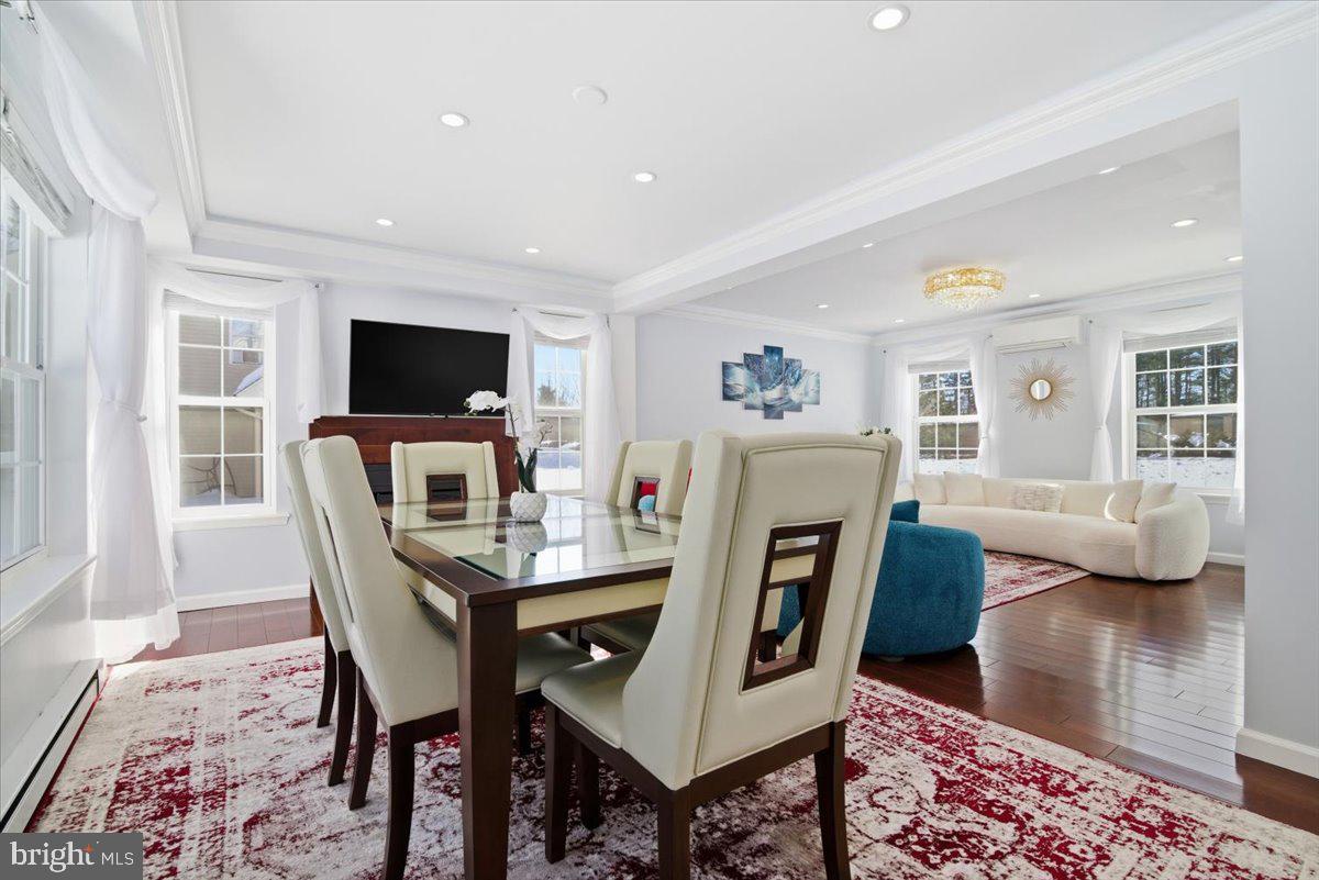 GREENWOOD ACRES - Residential