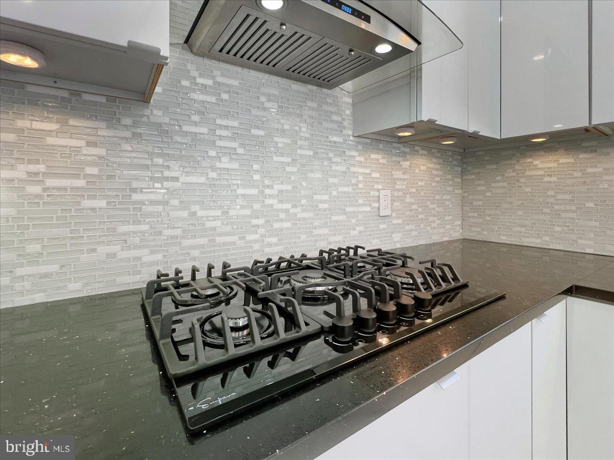 GREENWOOD ACRES - Residential