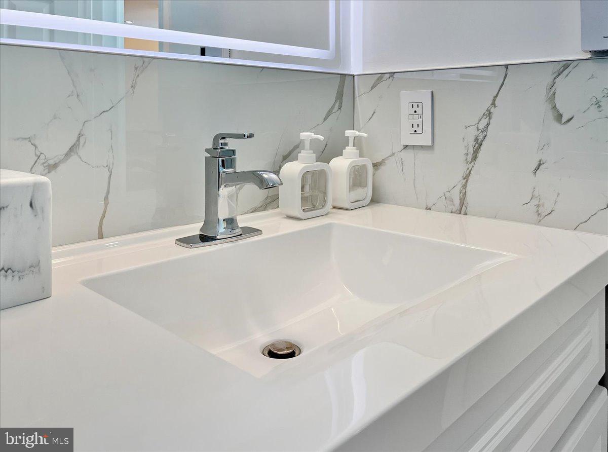 GREENWOOD ACRES - Residential