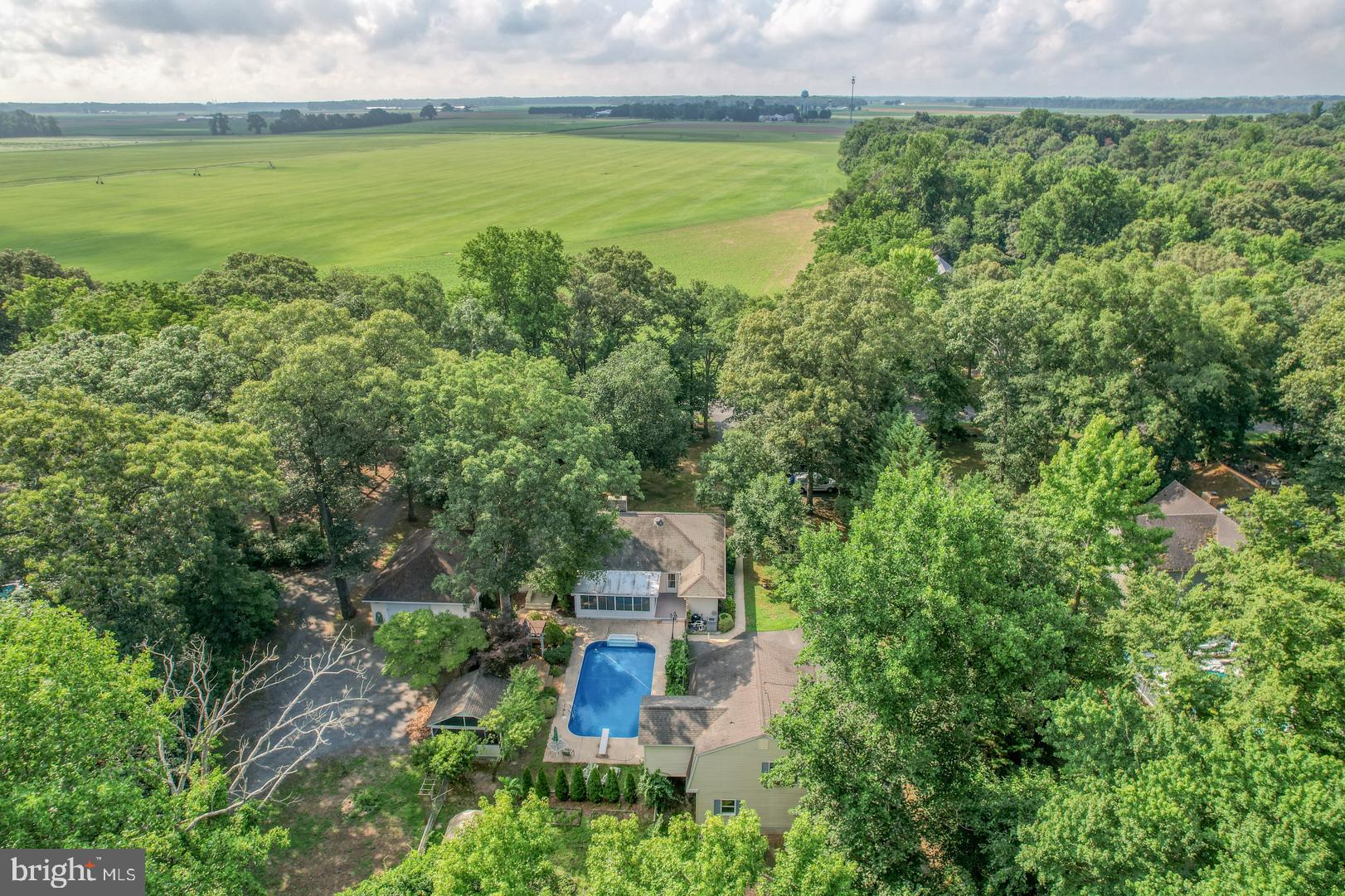 LYN WOODS - Residential