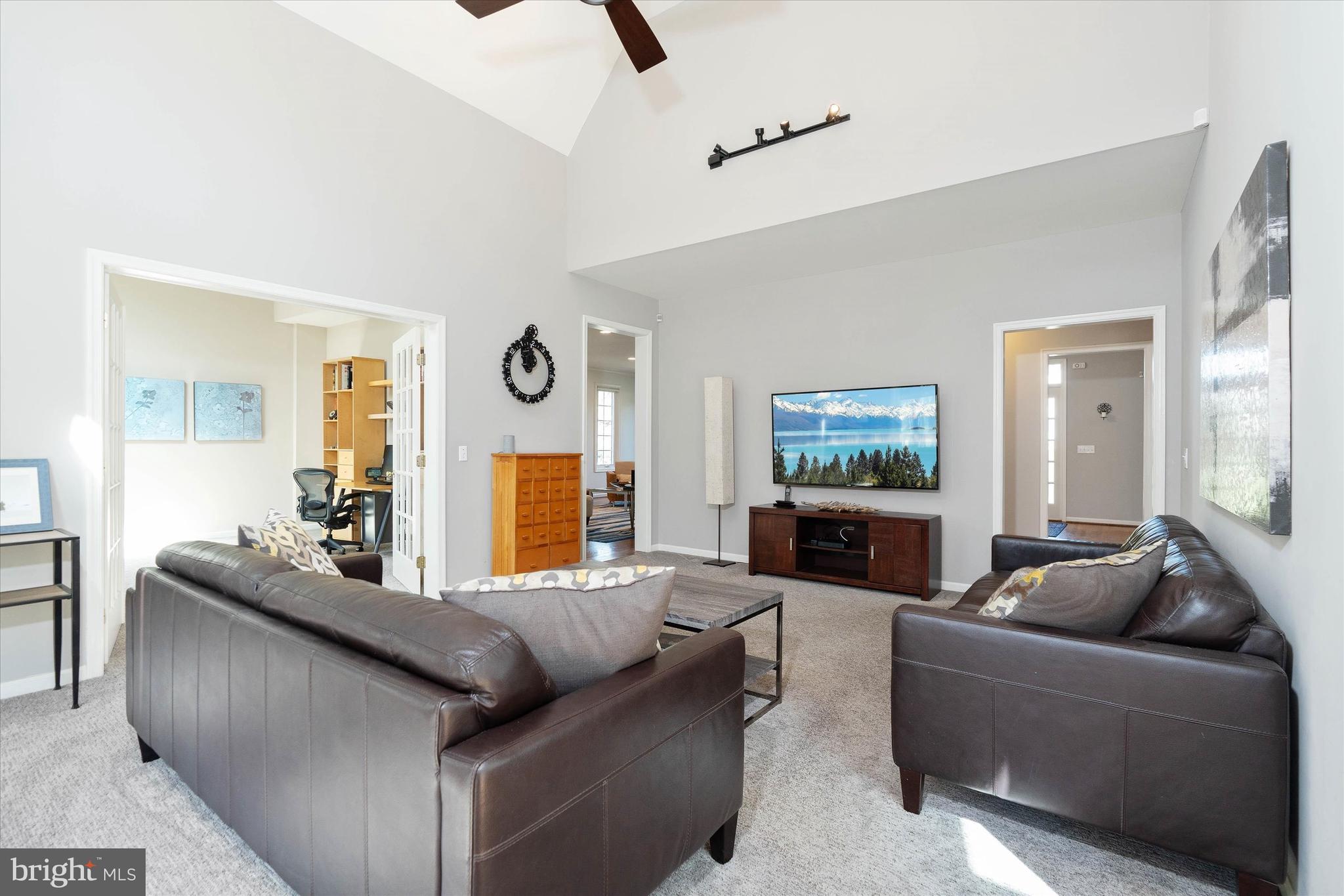 THE RIDINGS CHADDS - Residential