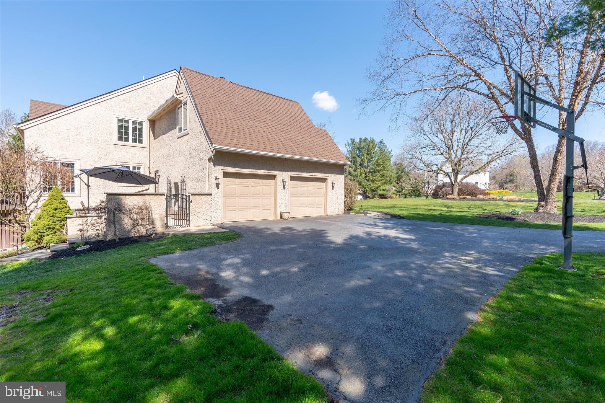 THE RIDINGS CHADDS - Residential