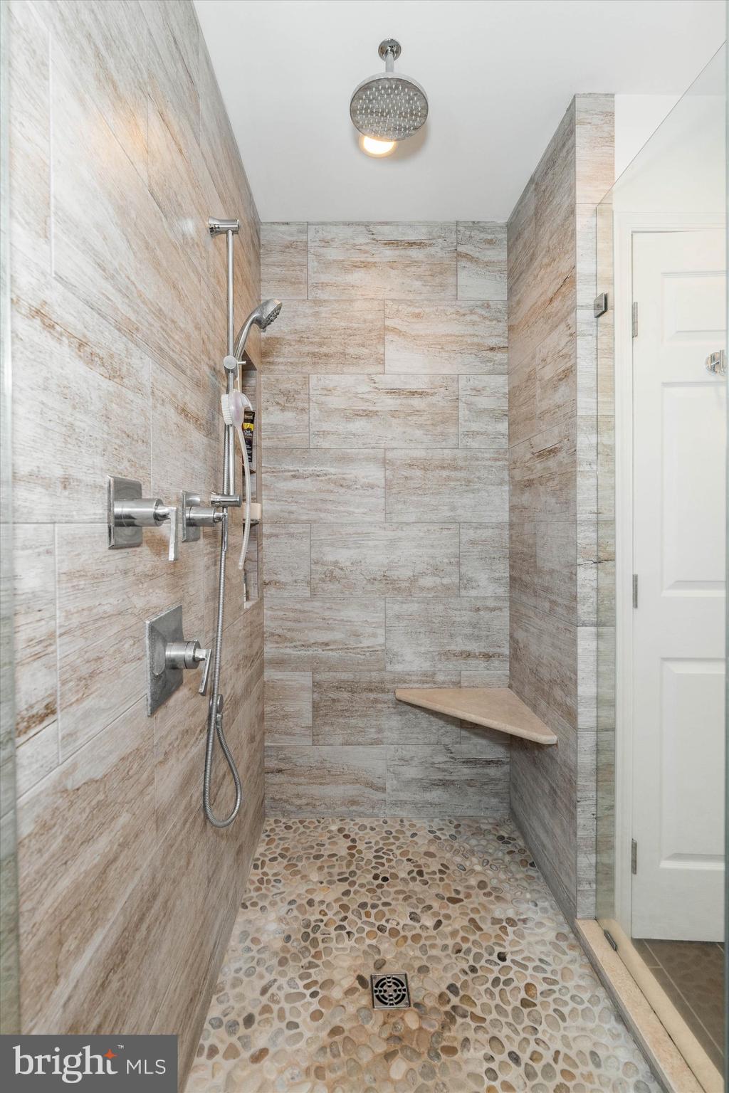 THE RIDINGS CHADDS - Residential