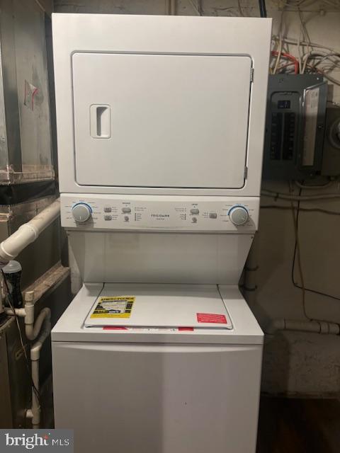 BELAIR-EDISON - Residential Lease