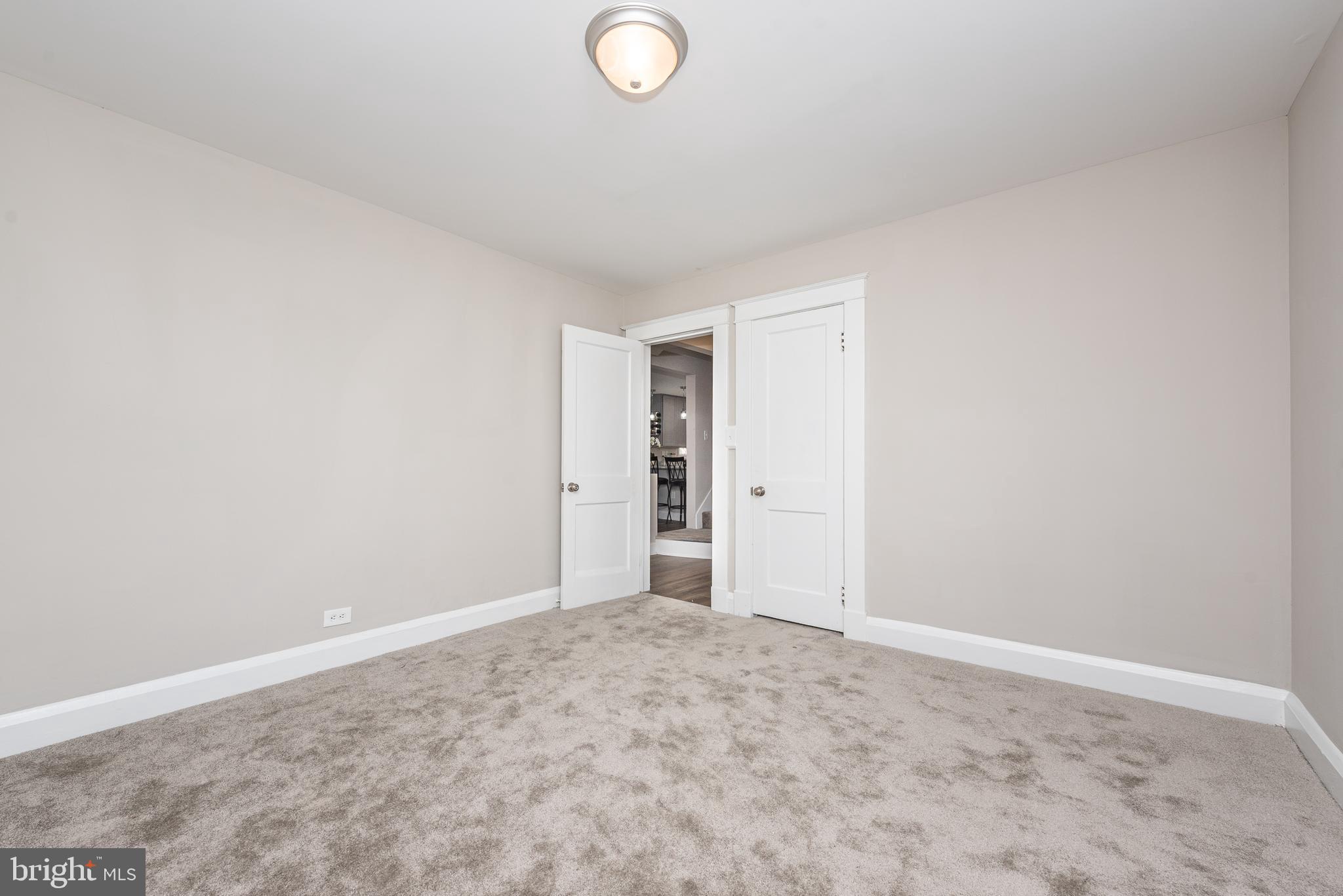 PARKVILLE - Residential