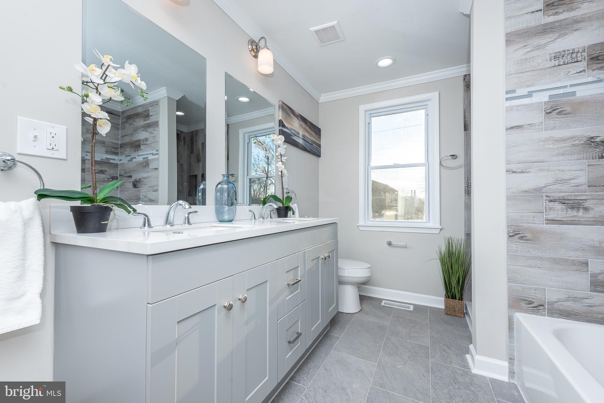 PARKVILLE - Residential