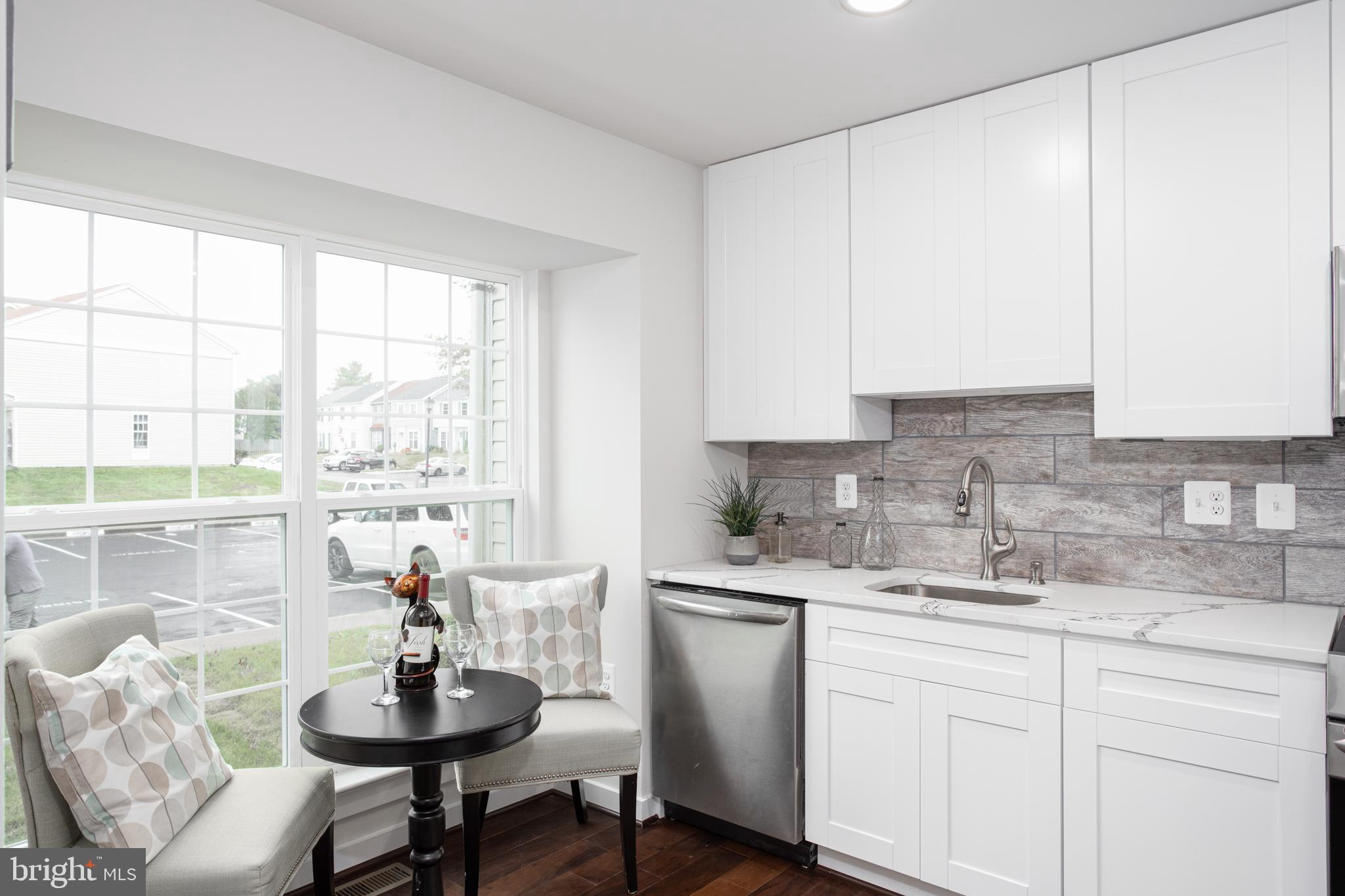 CLOVERLEAF TOWNHOUSES - Residential