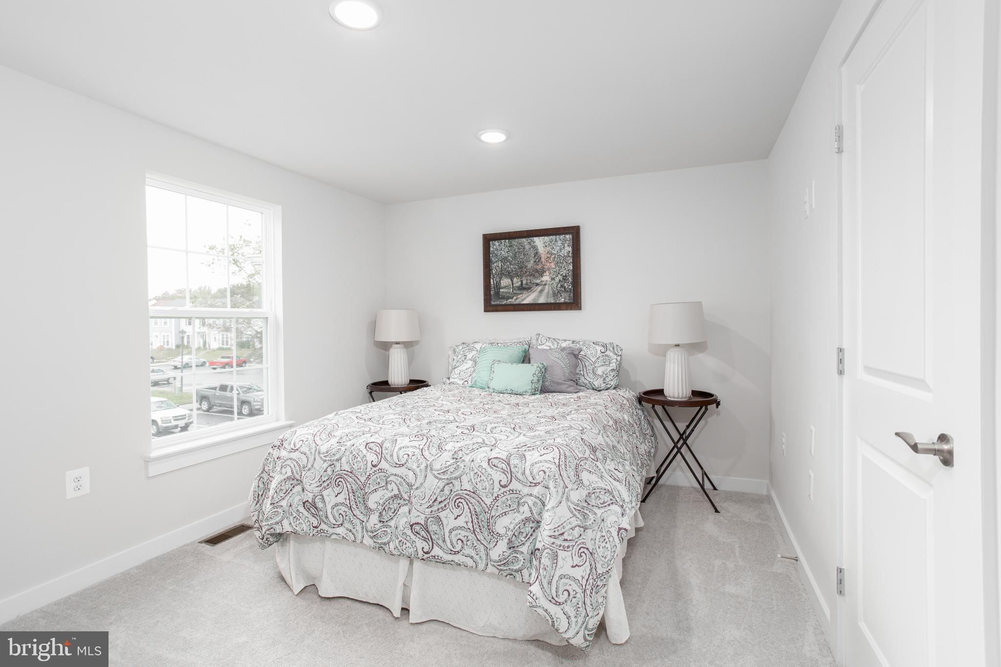 CLOVERLEAF TOWNHOUSES - Residential