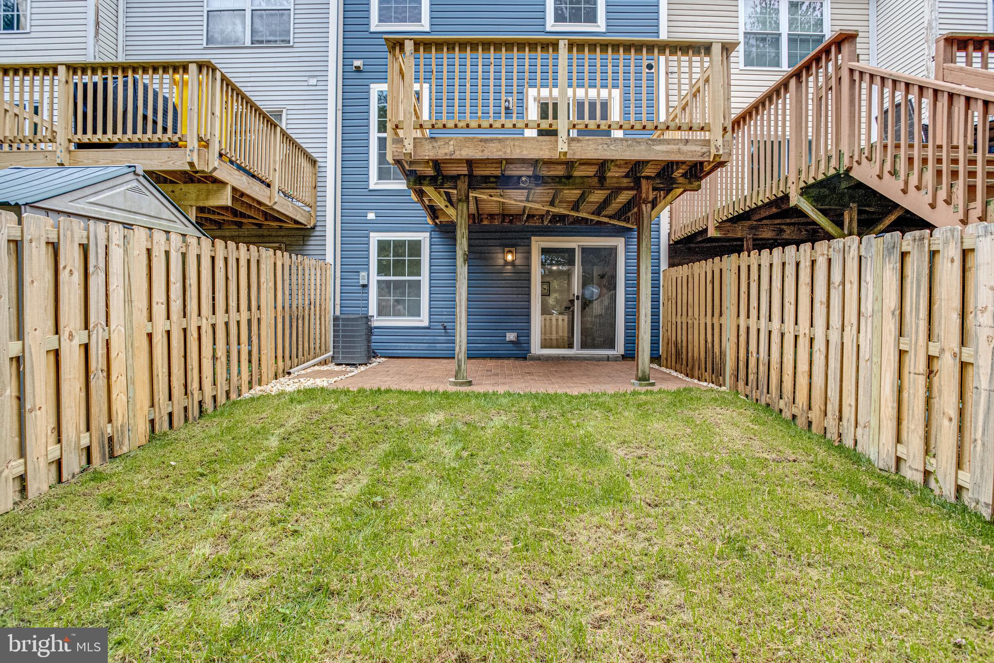 CLOVERLEAF TOWNHOUSES - Residential