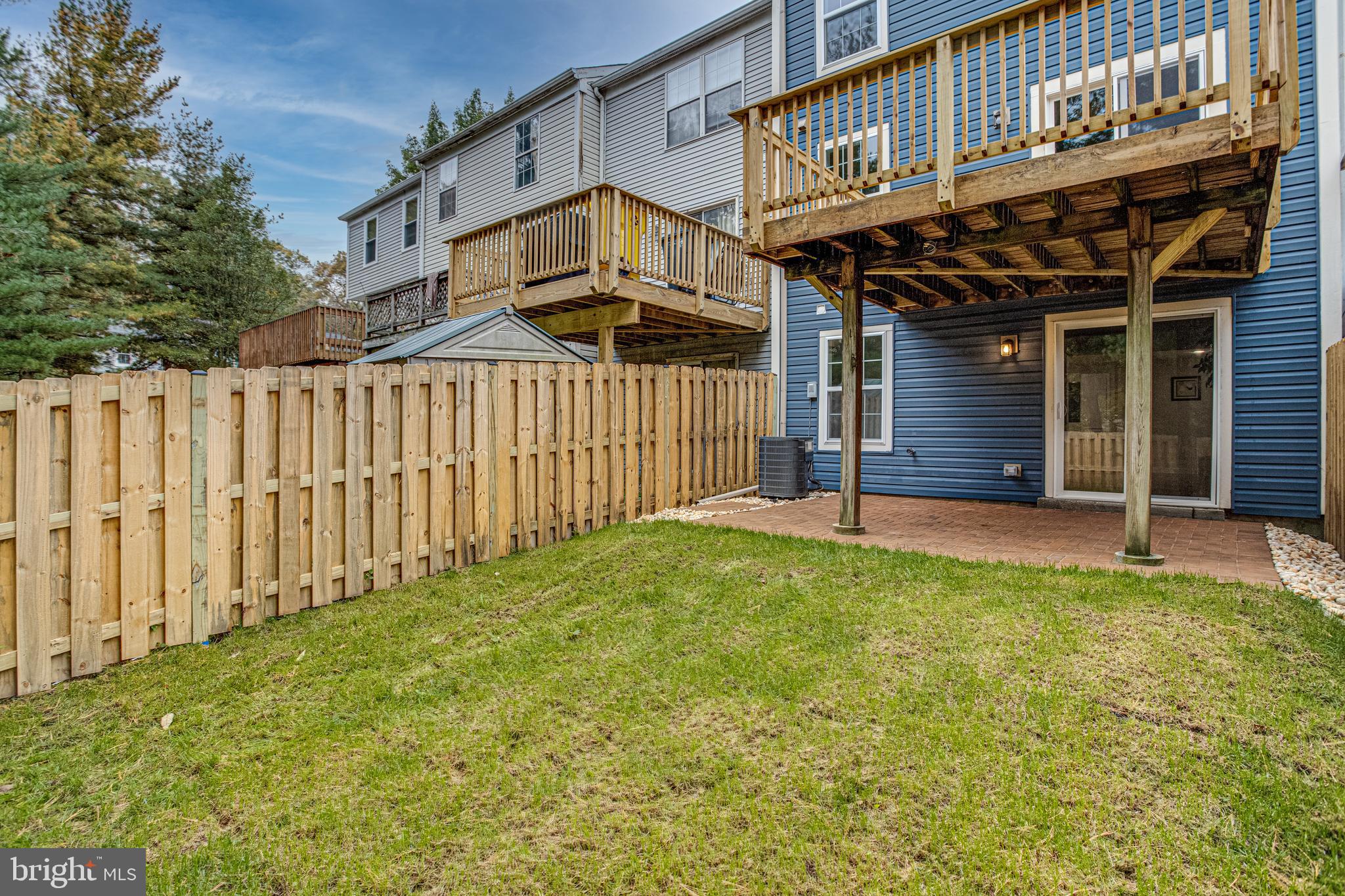 CLOVERLEAF TOWNHOUSES - Residential