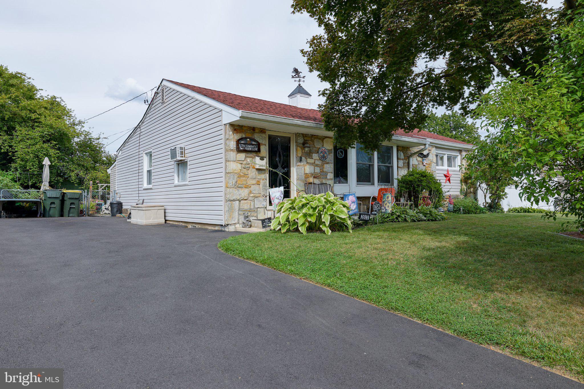 2603 VESER LANE