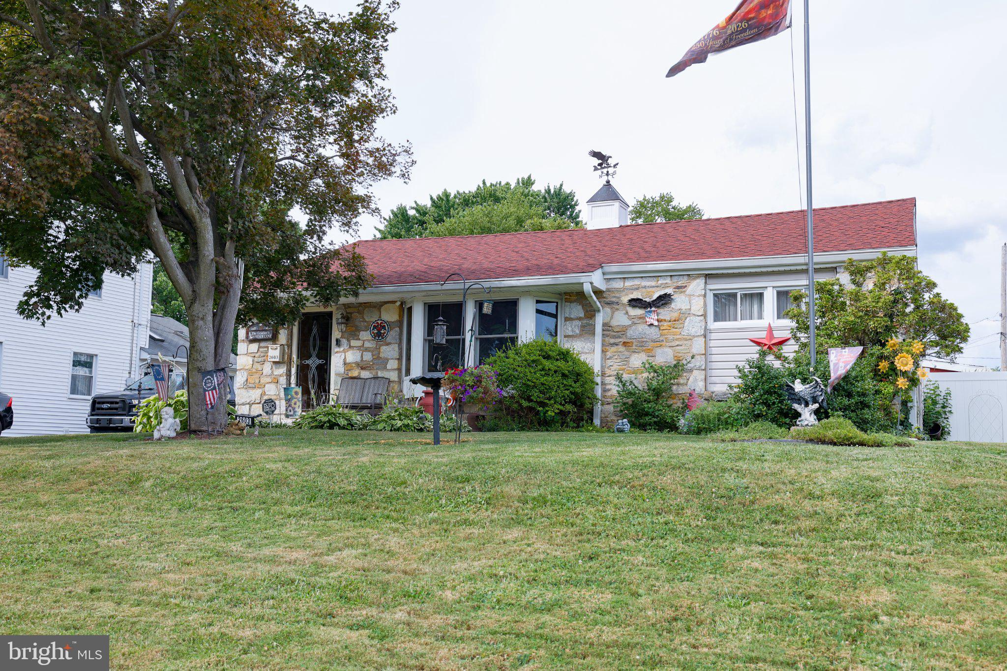 2603 VESER LANE
