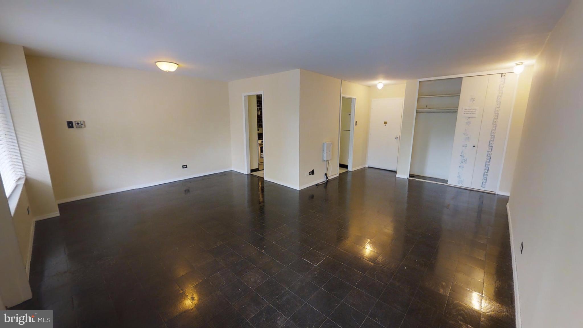 THE CHATHAM - Residential Lease