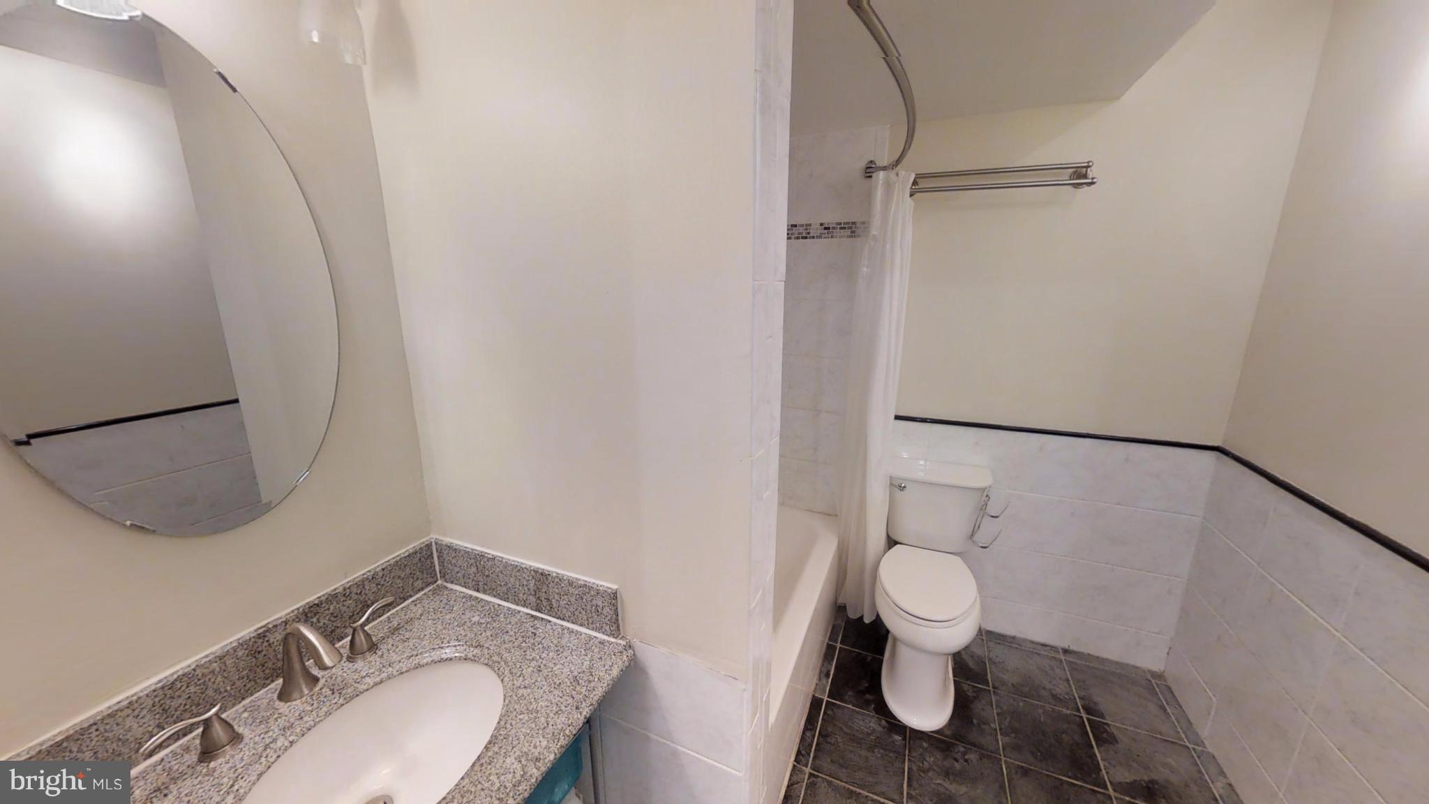 THE CHATHAM - Residential Lease