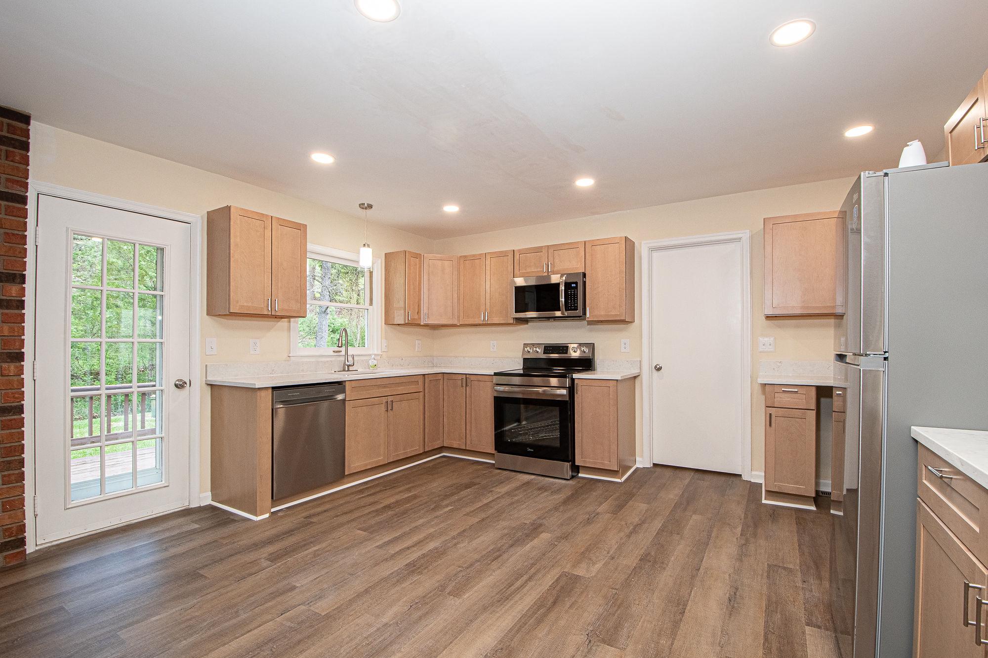 APPLE MT LAKE - Residential