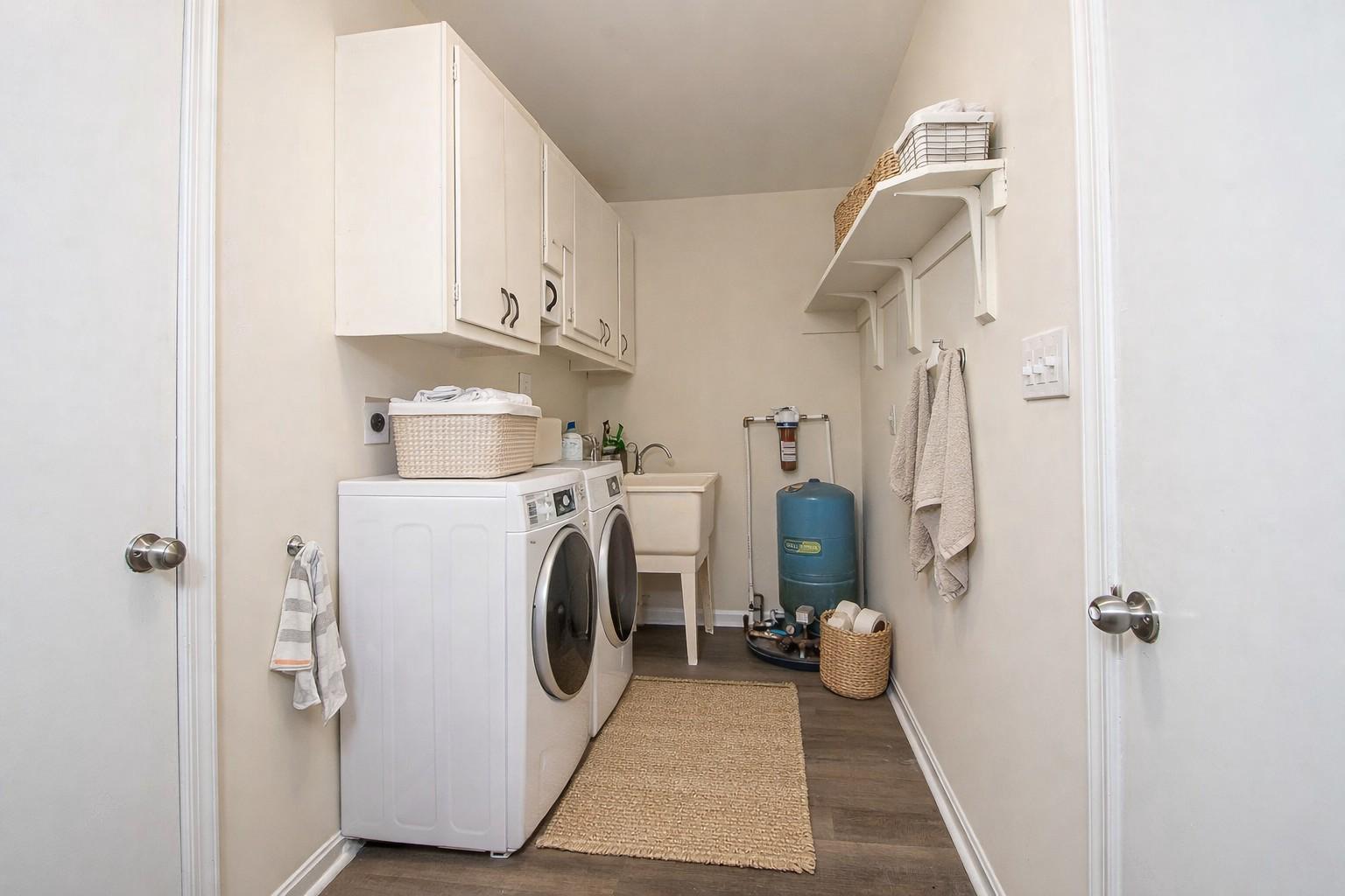 APPLE MT LAKE - Residential