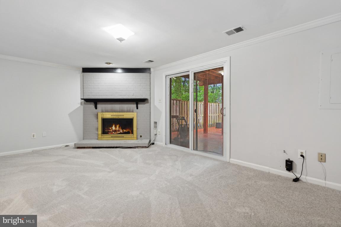 GEORGETOWN WOODS - Residential Lease