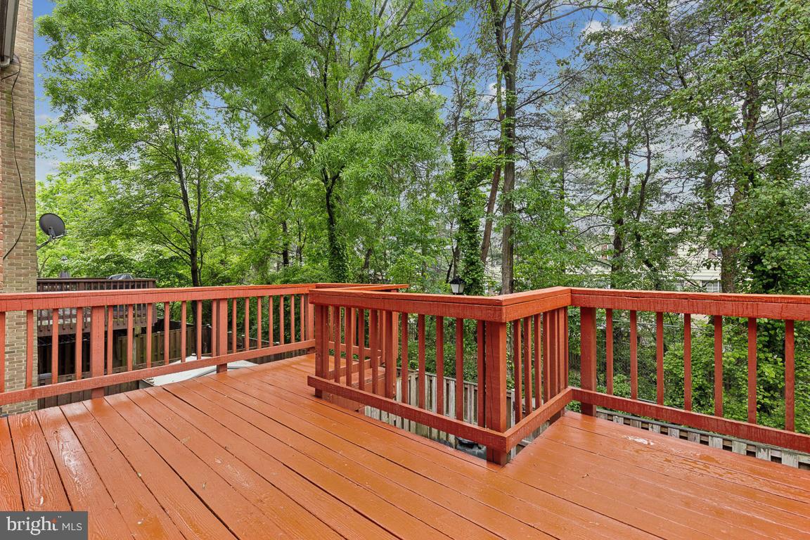 GEORGETOWN WOODS - Residential Lease