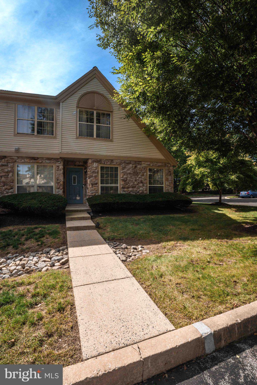 1401 STRATFORD COURT
