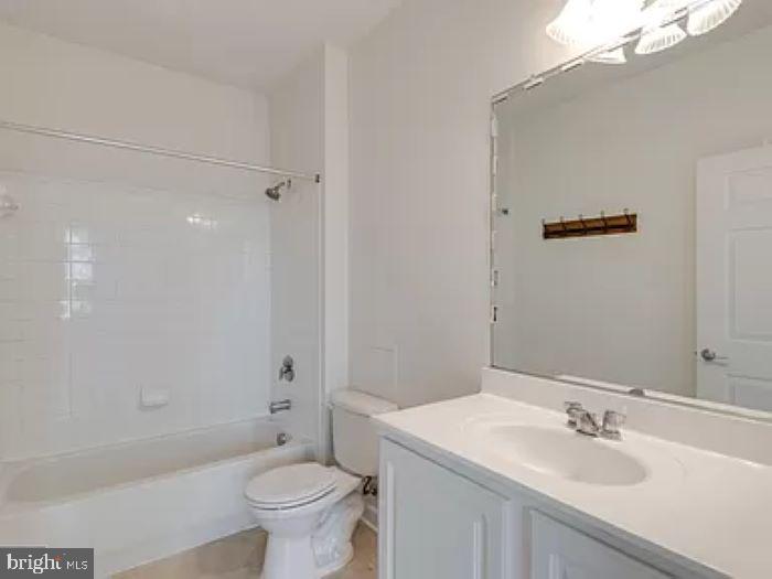 SUMMERFIELD - Residential Lease