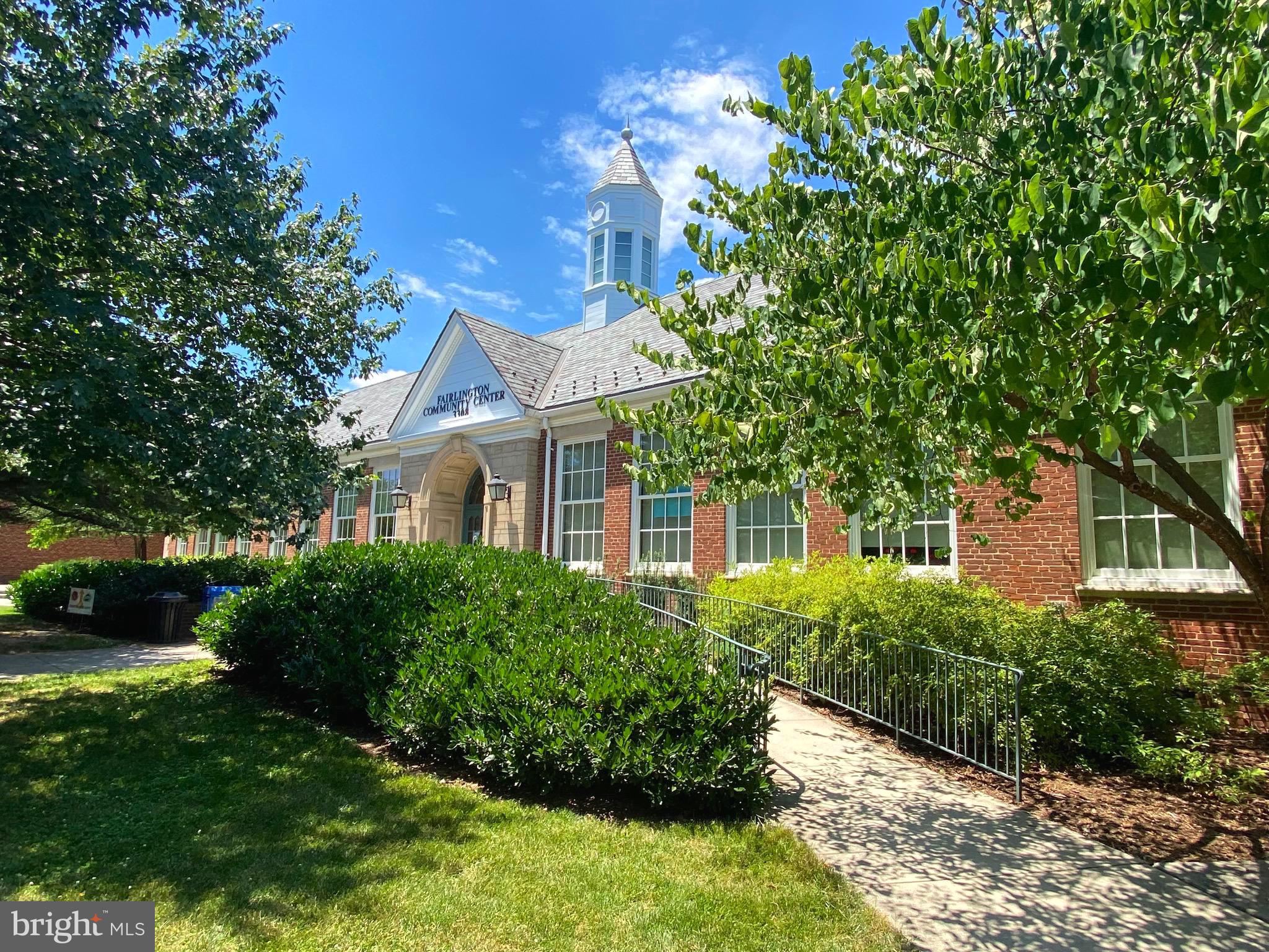 FAIRLINGTON ARBORS - Residential