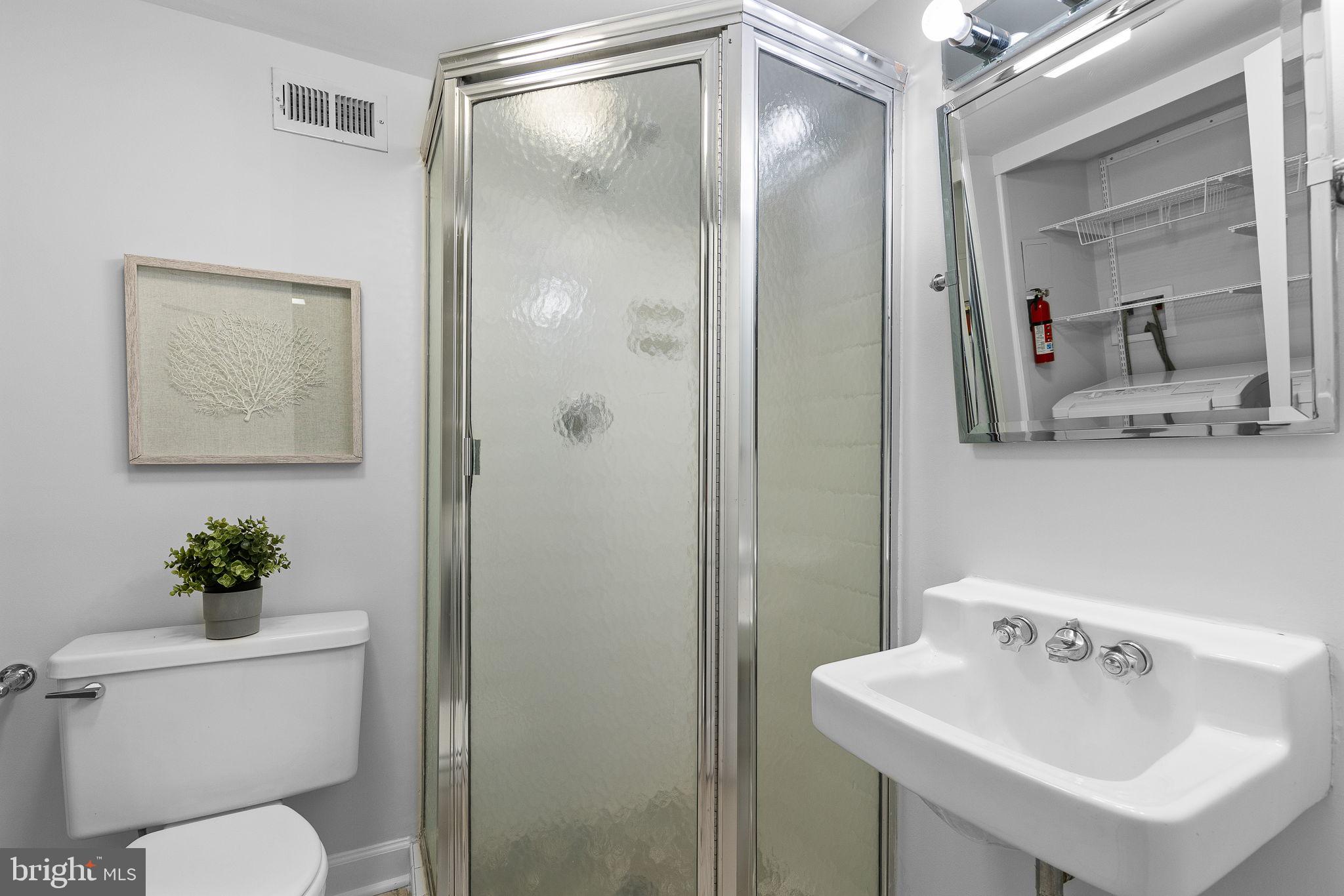 FAIRLINGTON ARBORS - Residential