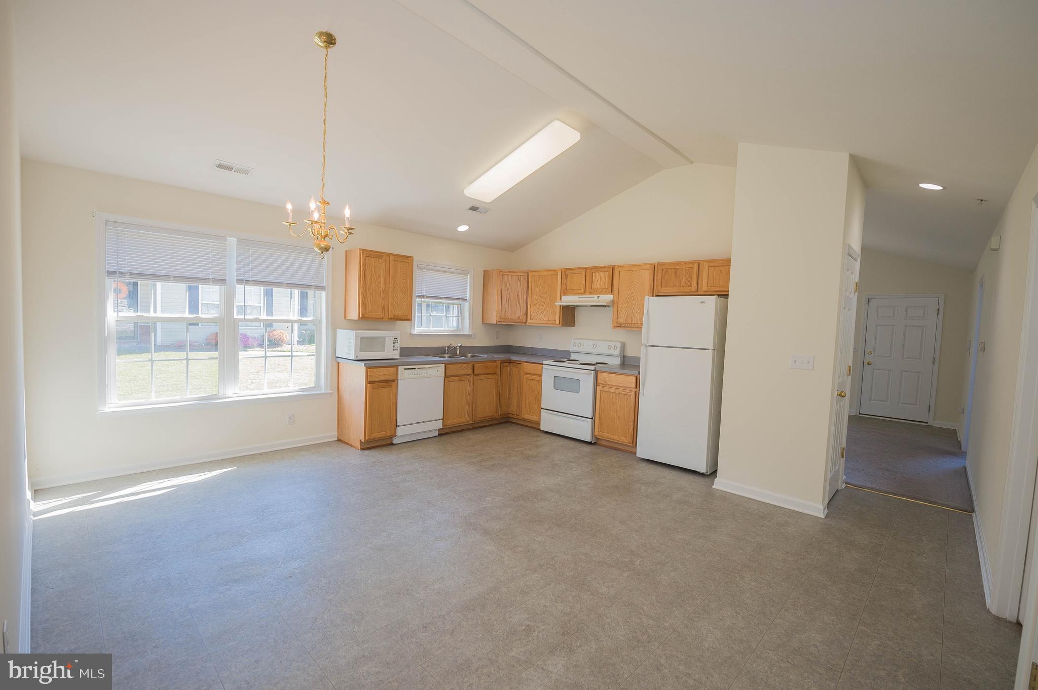 BUTLER'S VILLAGE - Residential Lease