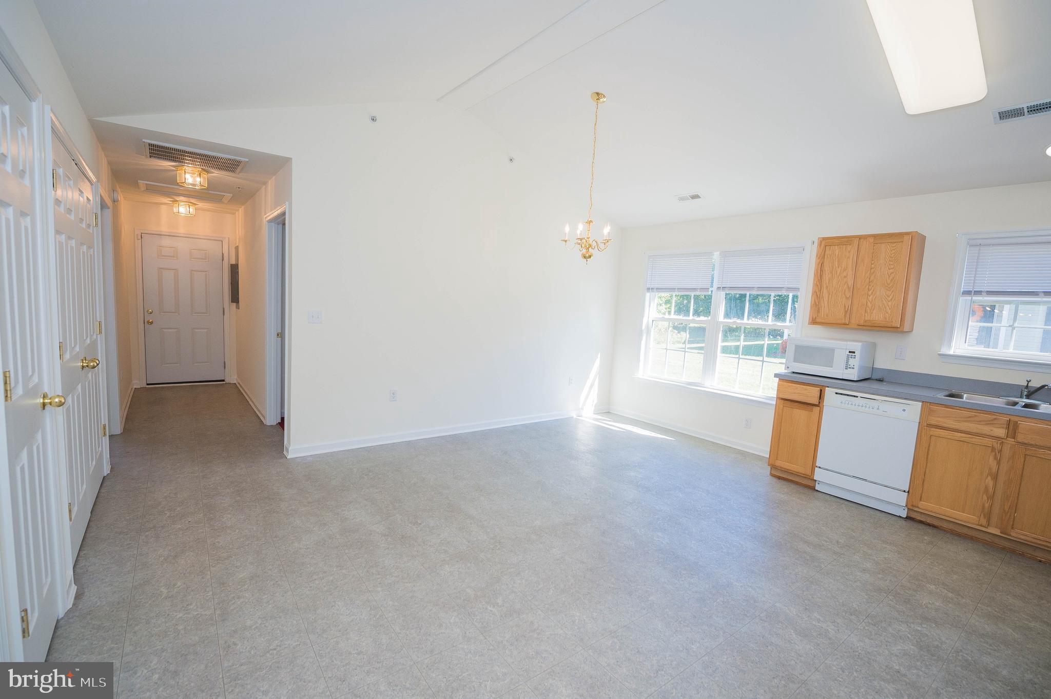 BUTLER'S VILLAGE - Residential Lease