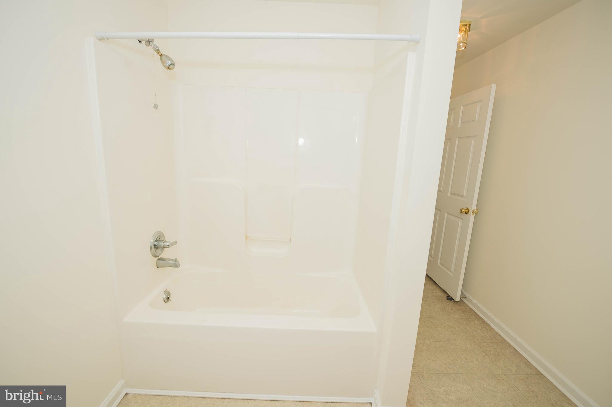 BUTLER'S VILLAGE - Residential Lease