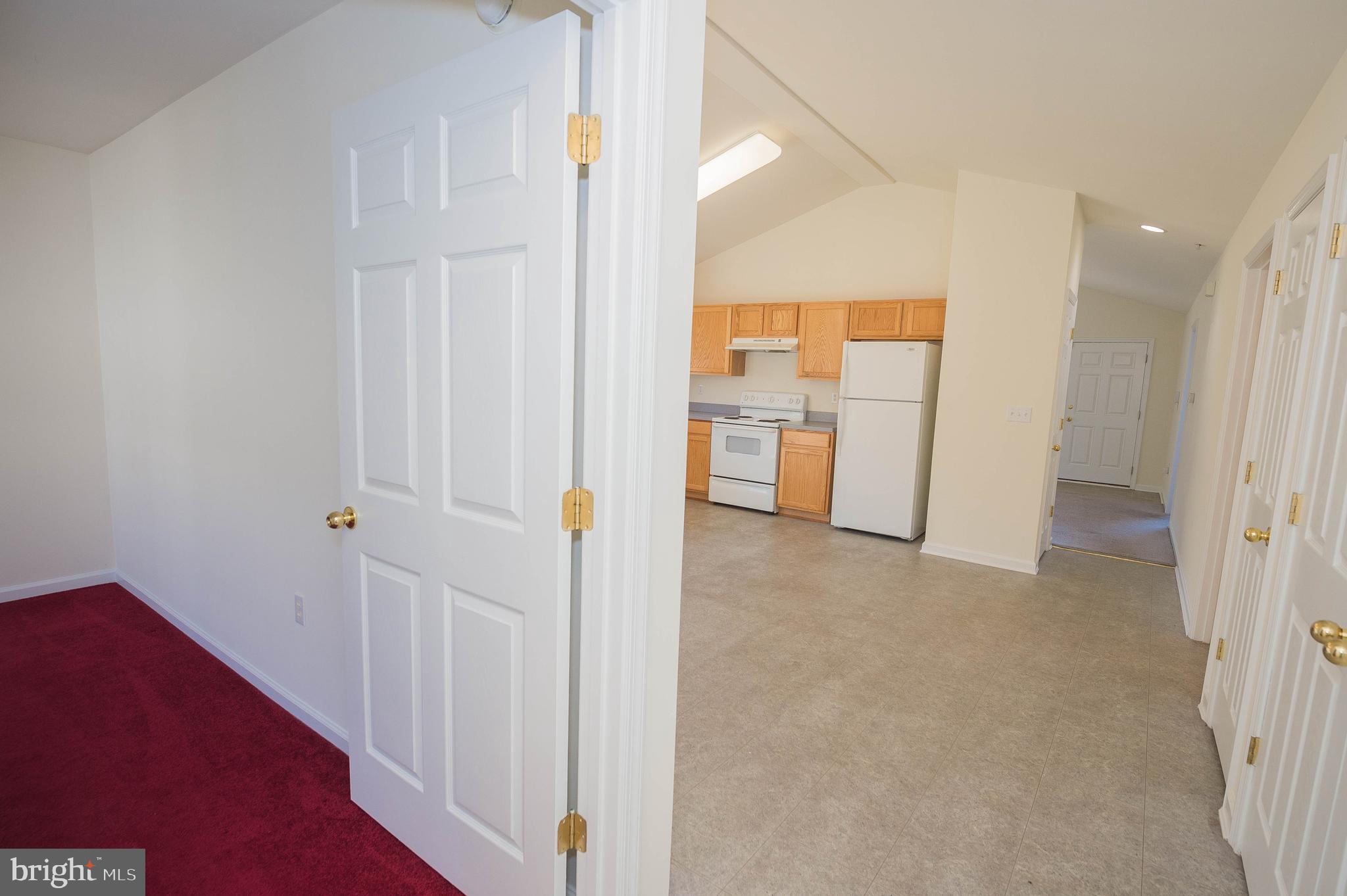 BUTLER'S VILLAGE - Residential Lease