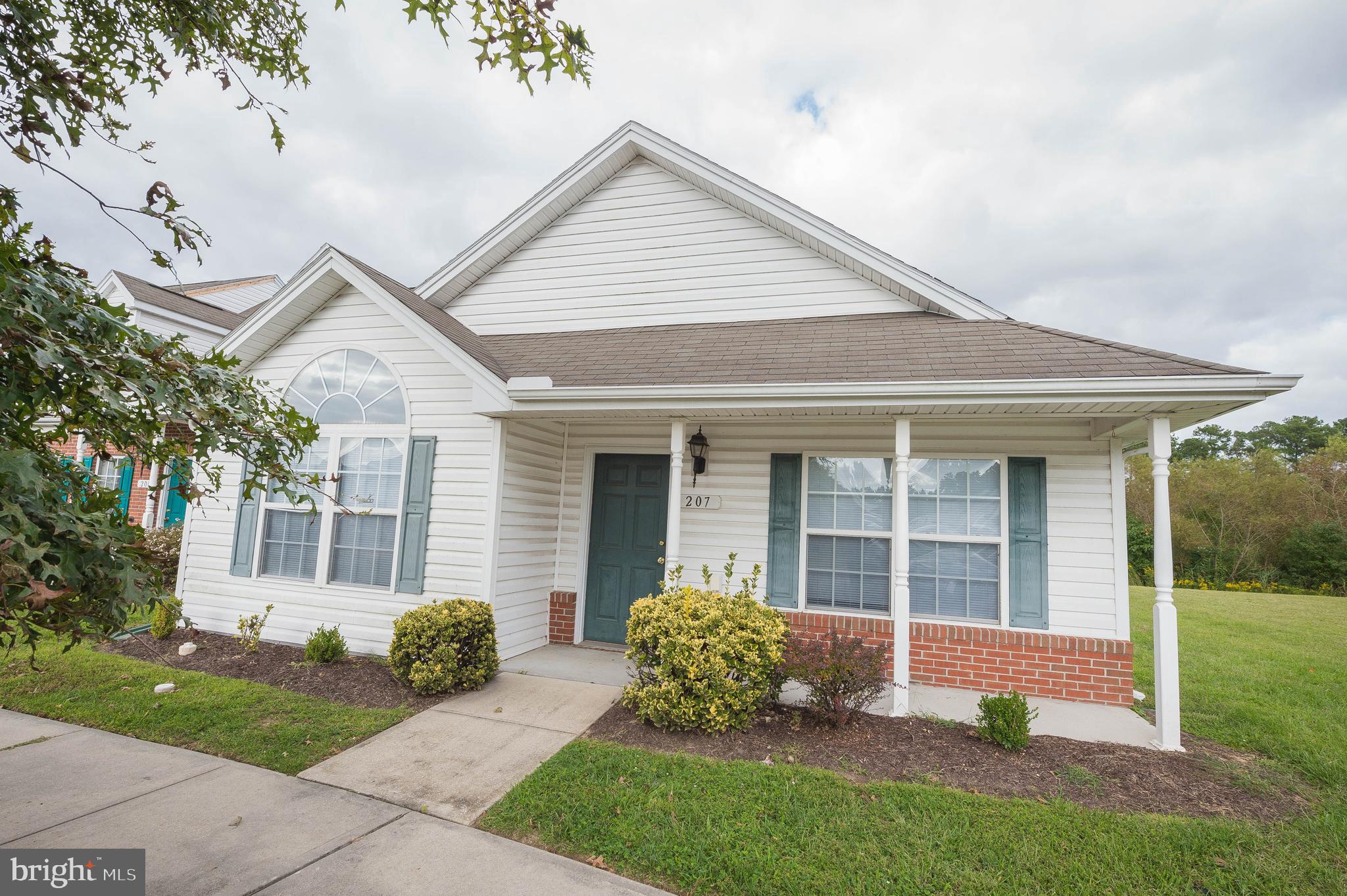 BUTLER'S VILLAGE - Residential Lease