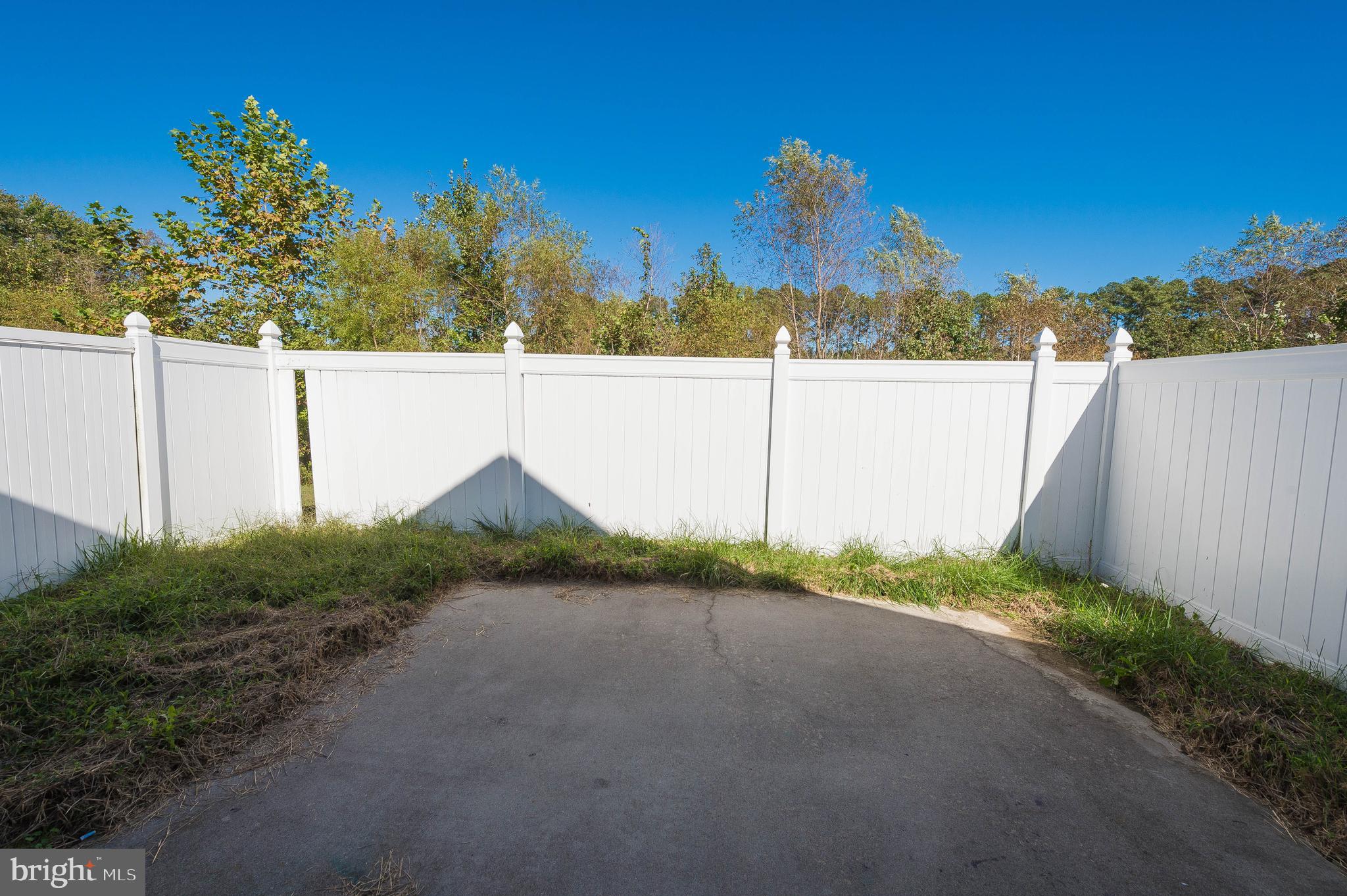 BUTLER'S VILLAGE - Residential Lease