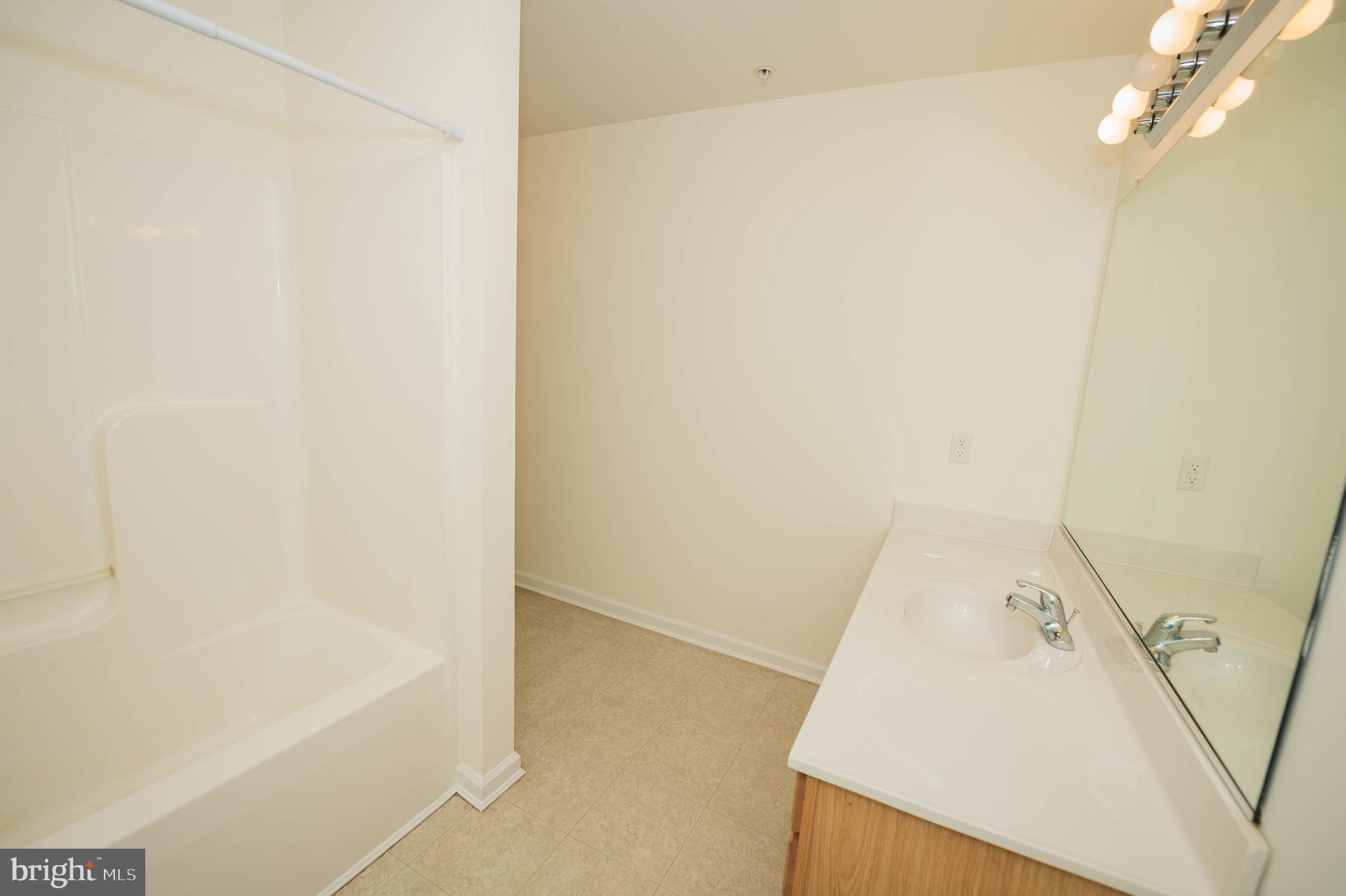 BUTLER'S VILLAGE - Residential Lease