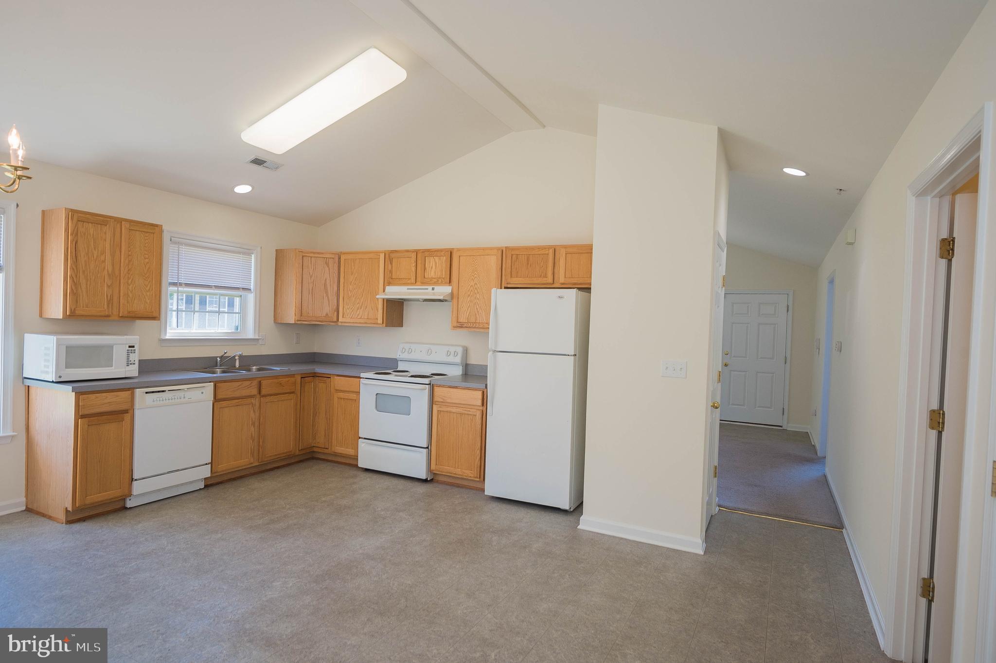 BUTLER'S VILLAGE - Residential Lease