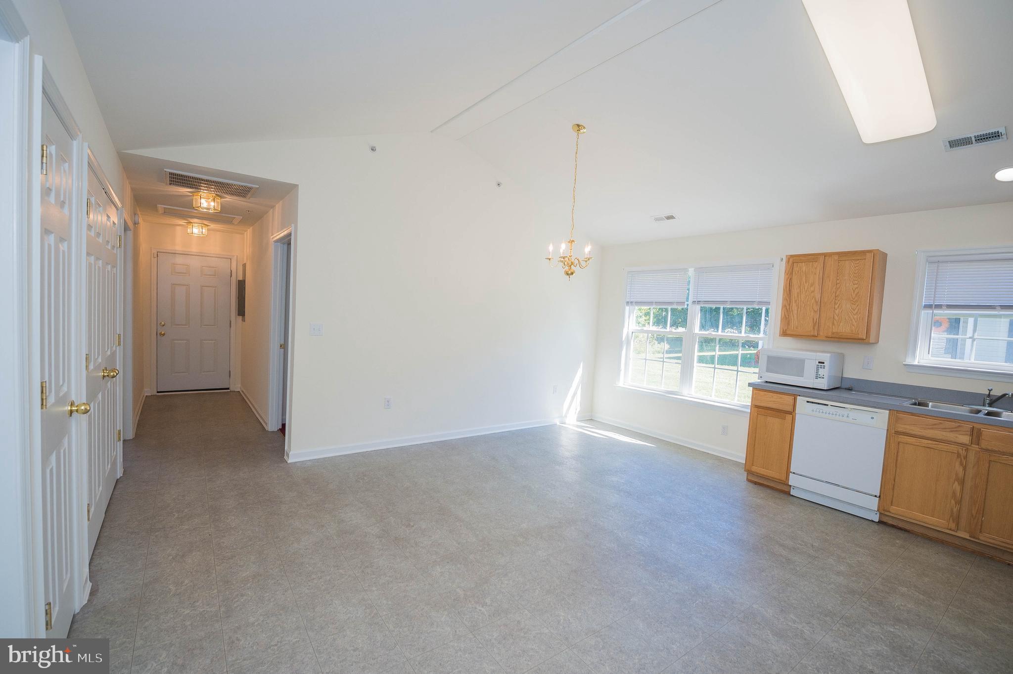 BUTLER'S VILLAGE - Residential Lease