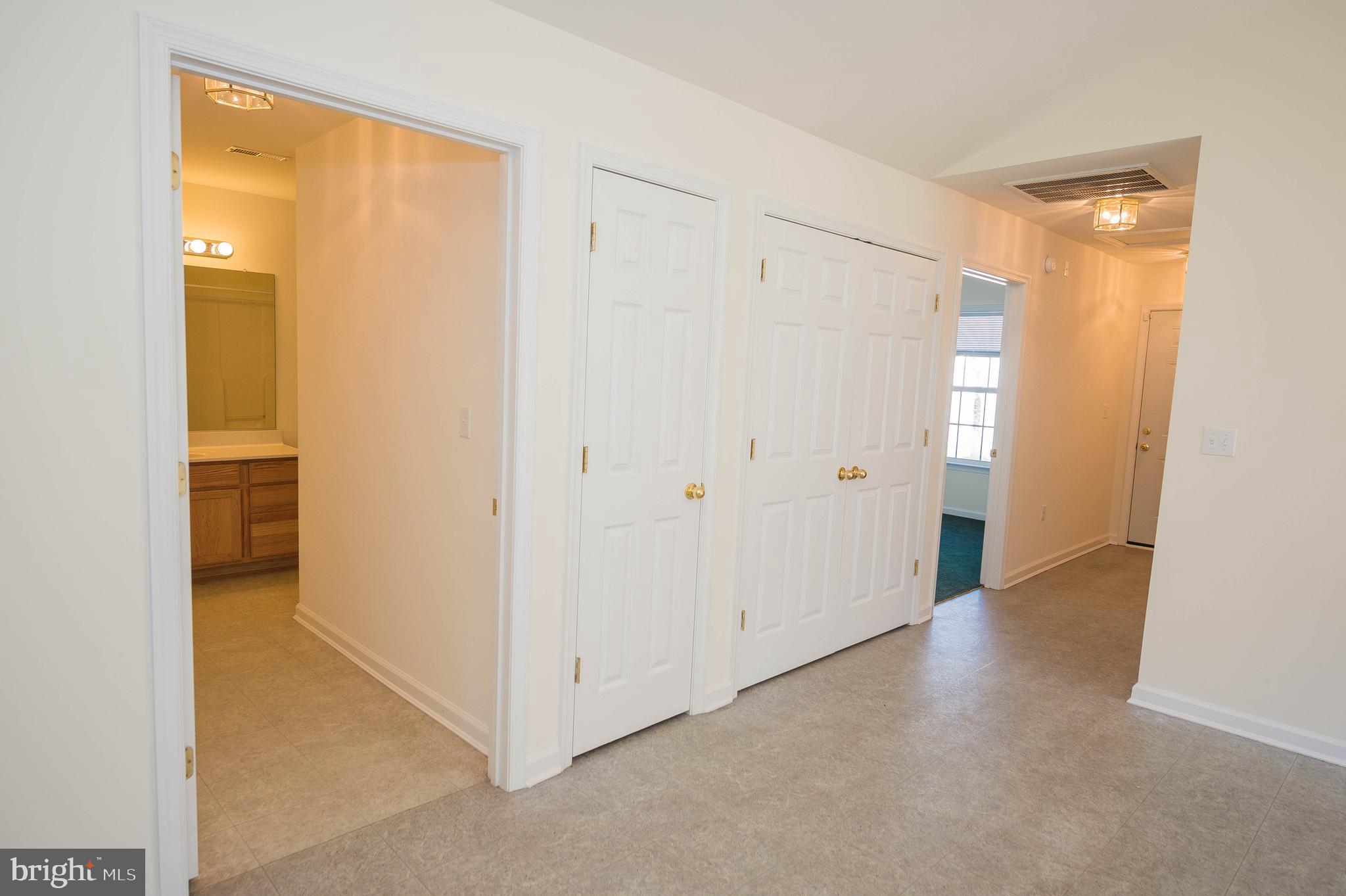 BUTLER'S VILLAGE - Residential Lease